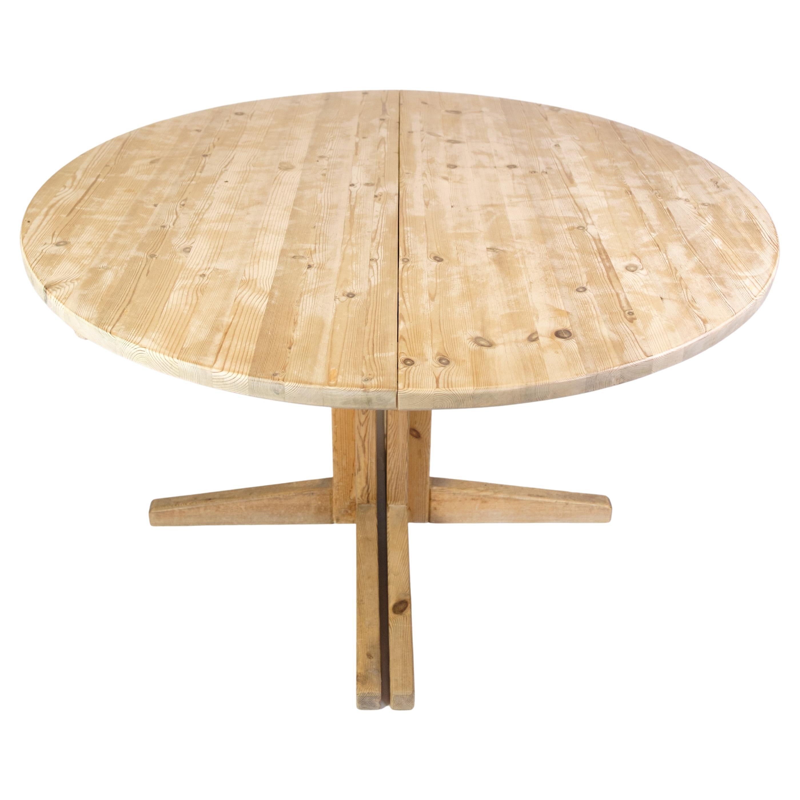 Table de salle à manger ronde avec rallonges en bois de pin massif des années 1970