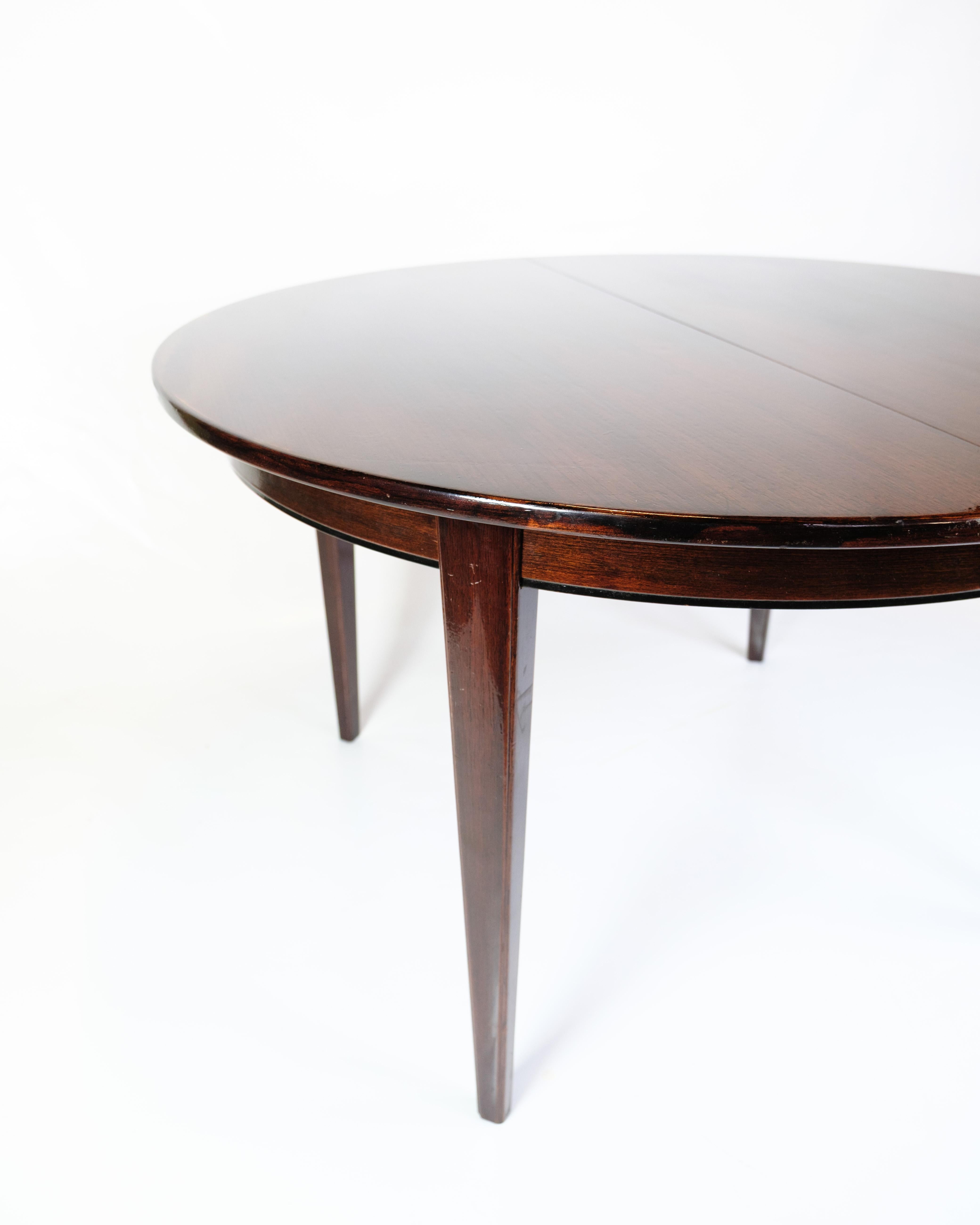 Round Dining Table With Extensions Model 55 Made In Mahogany By Omann Junior In Good Condition For Sale In Lejre, DK