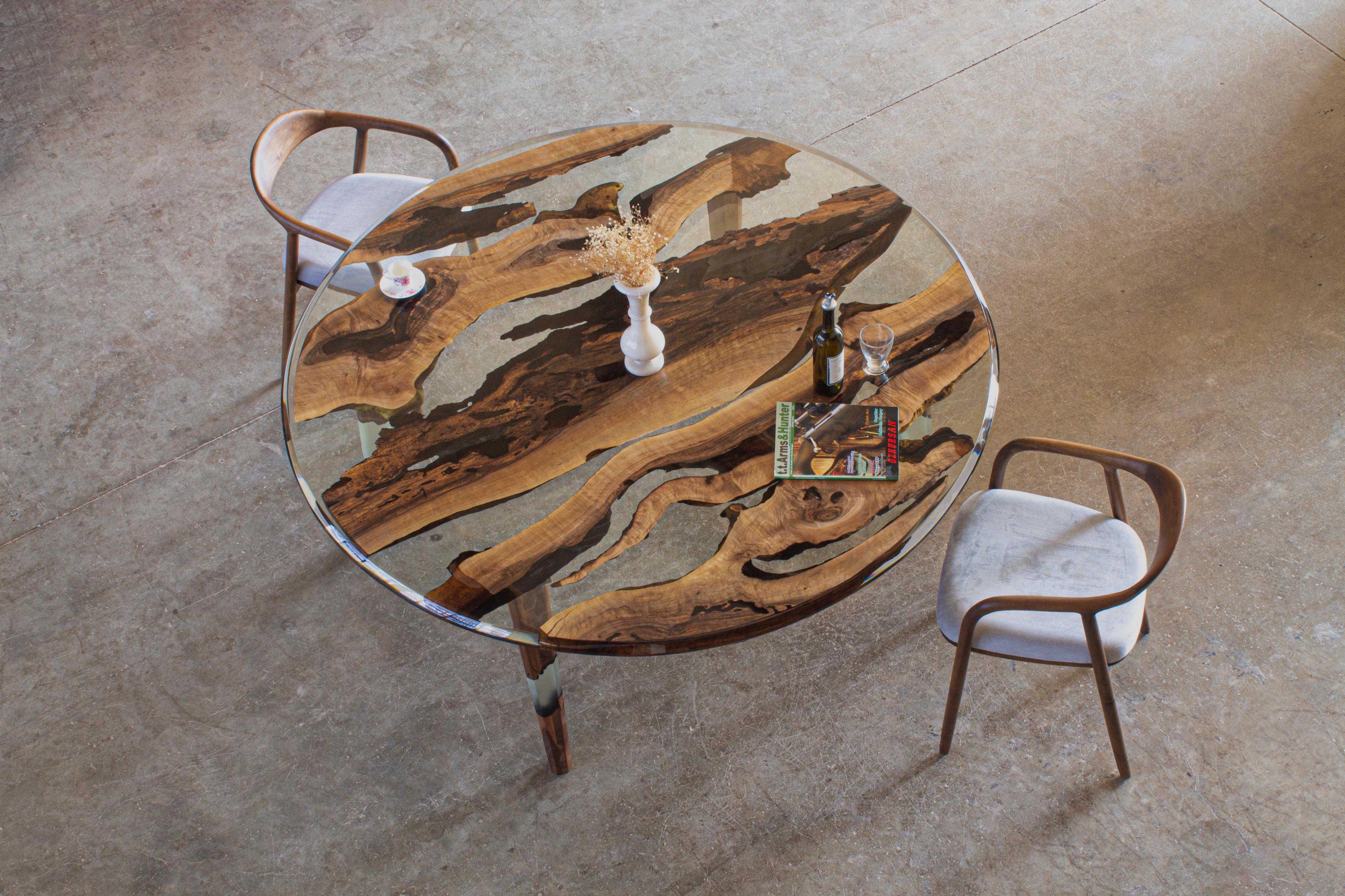 Tipo di legno: Black Walnut Wood
Dimensioni: 50