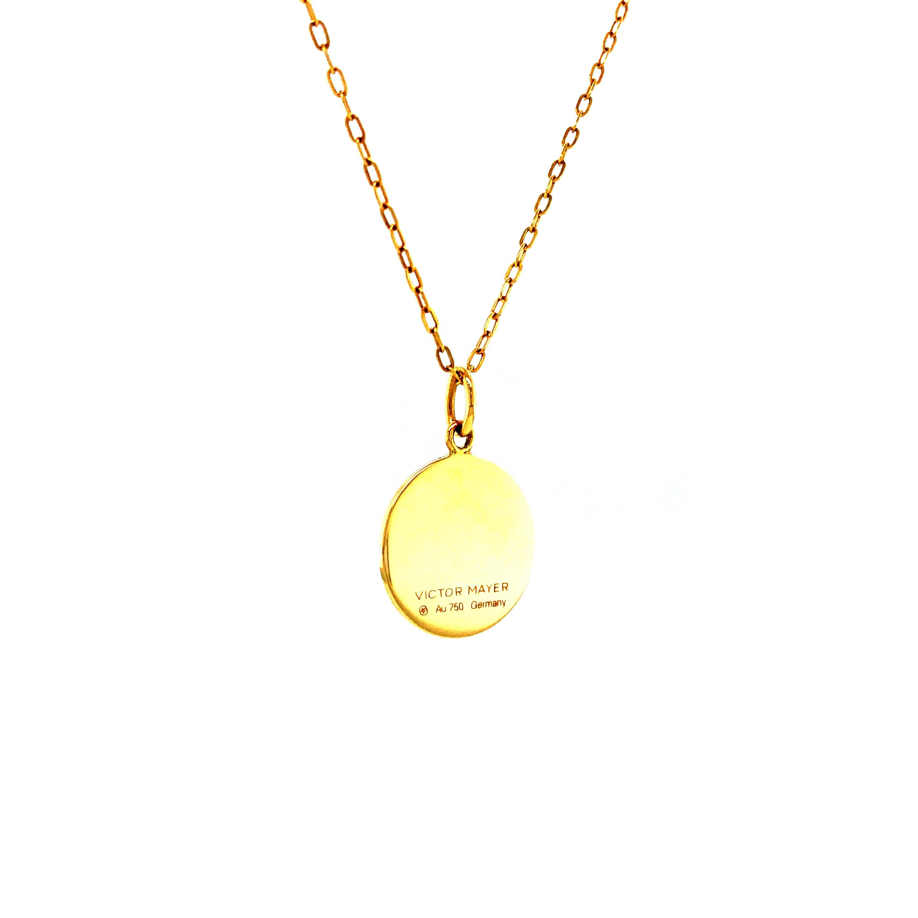 Collier pendentif disque rond en or jaune 18 carats émaillé guilloché framboise  en vente 1