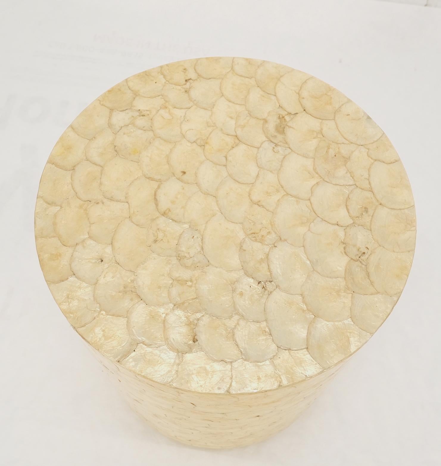 Round Drum Shape Decorative Abalone Mother of Pearl Inlay Side End Table Stand  For Sale 5