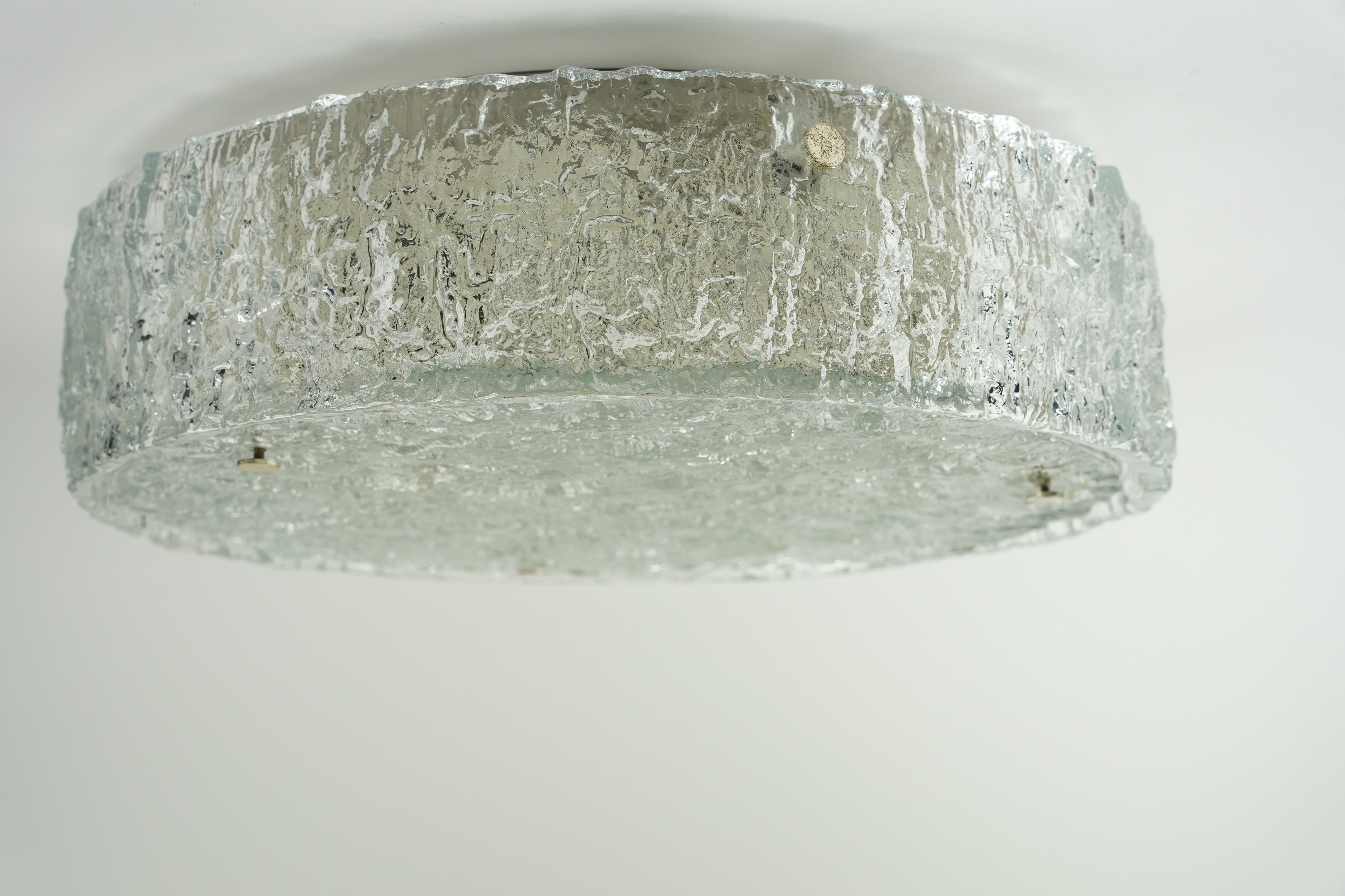 Mid-Century Modern Monture encastrée en verre rond en forme de tambour par Kaiser, Allemagne, années 1960 en vente