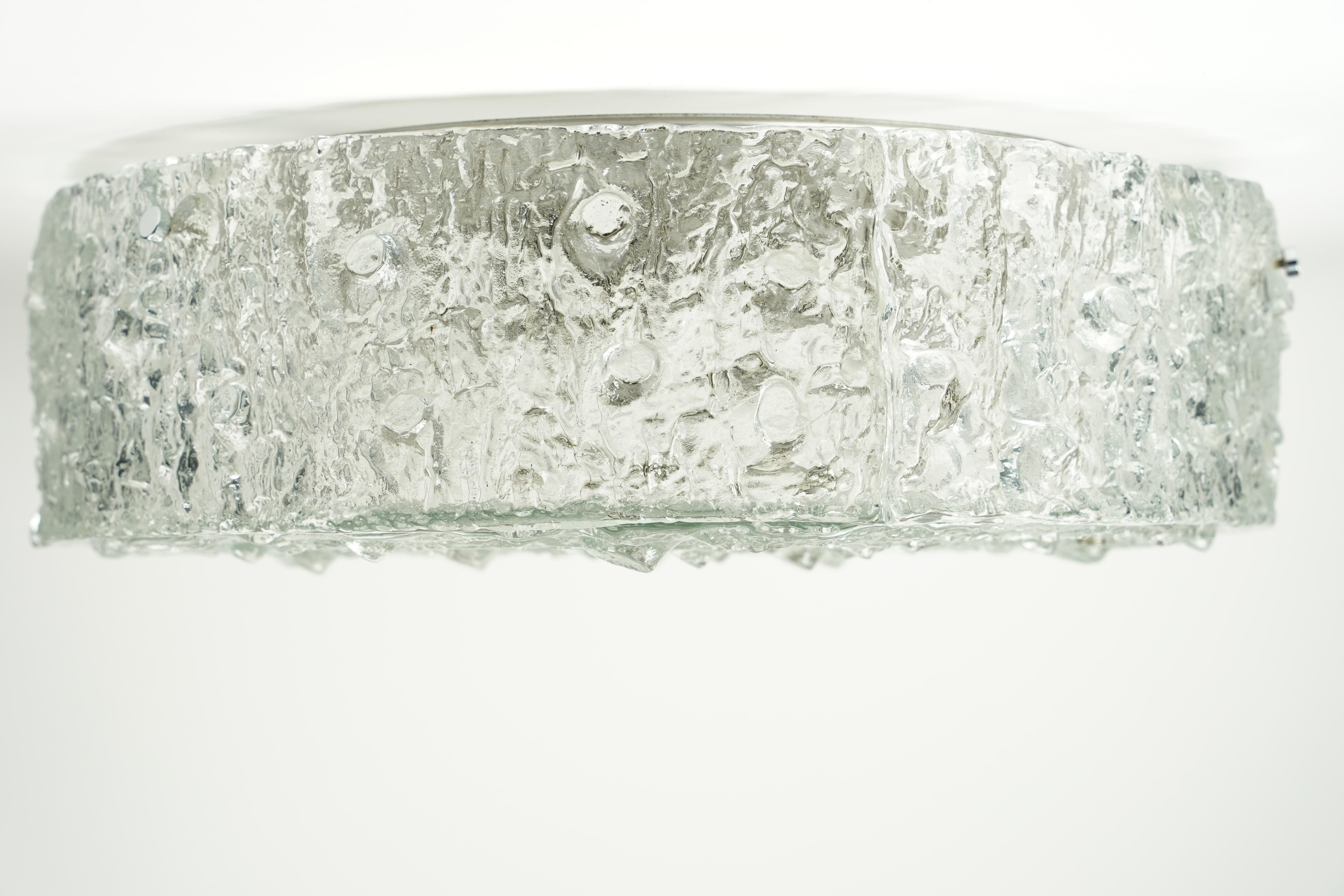 Empotrable de cristal redondo en forma de tambor Kaiser by Kaiser, Alemania, Años 60 Metal en venta