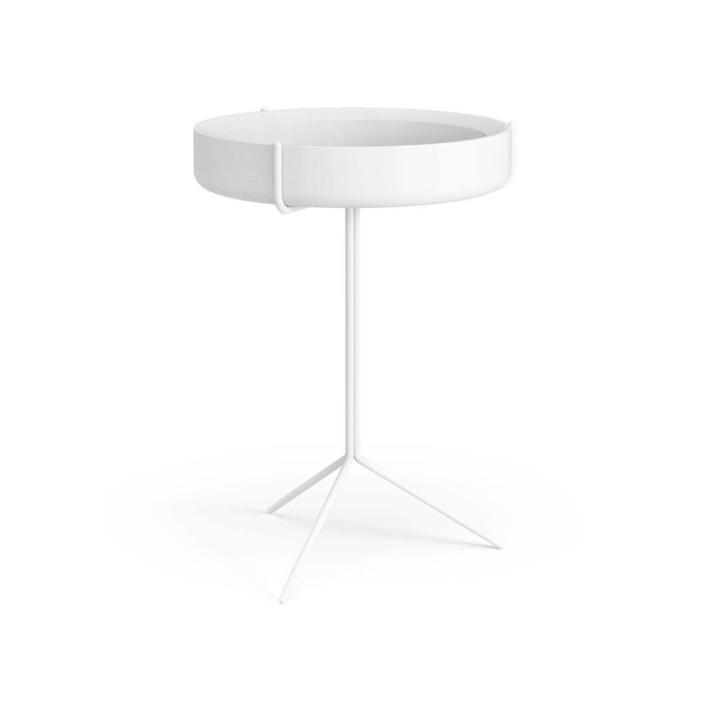 Table d'appoint ronde à plateau tambour Corinna Warm pour Swedese H 14 po. Frêne blanc, cadre blanc en vente 11