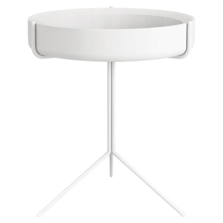 Table d'appoint ronde à plateau tambour Corinna Warm pour Swedese H 14 po. Frêne blanc, cadre blanc