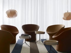 Mesa auxiliar redonda Corinna Warm para Swedese Fresno, Estructura Blanca