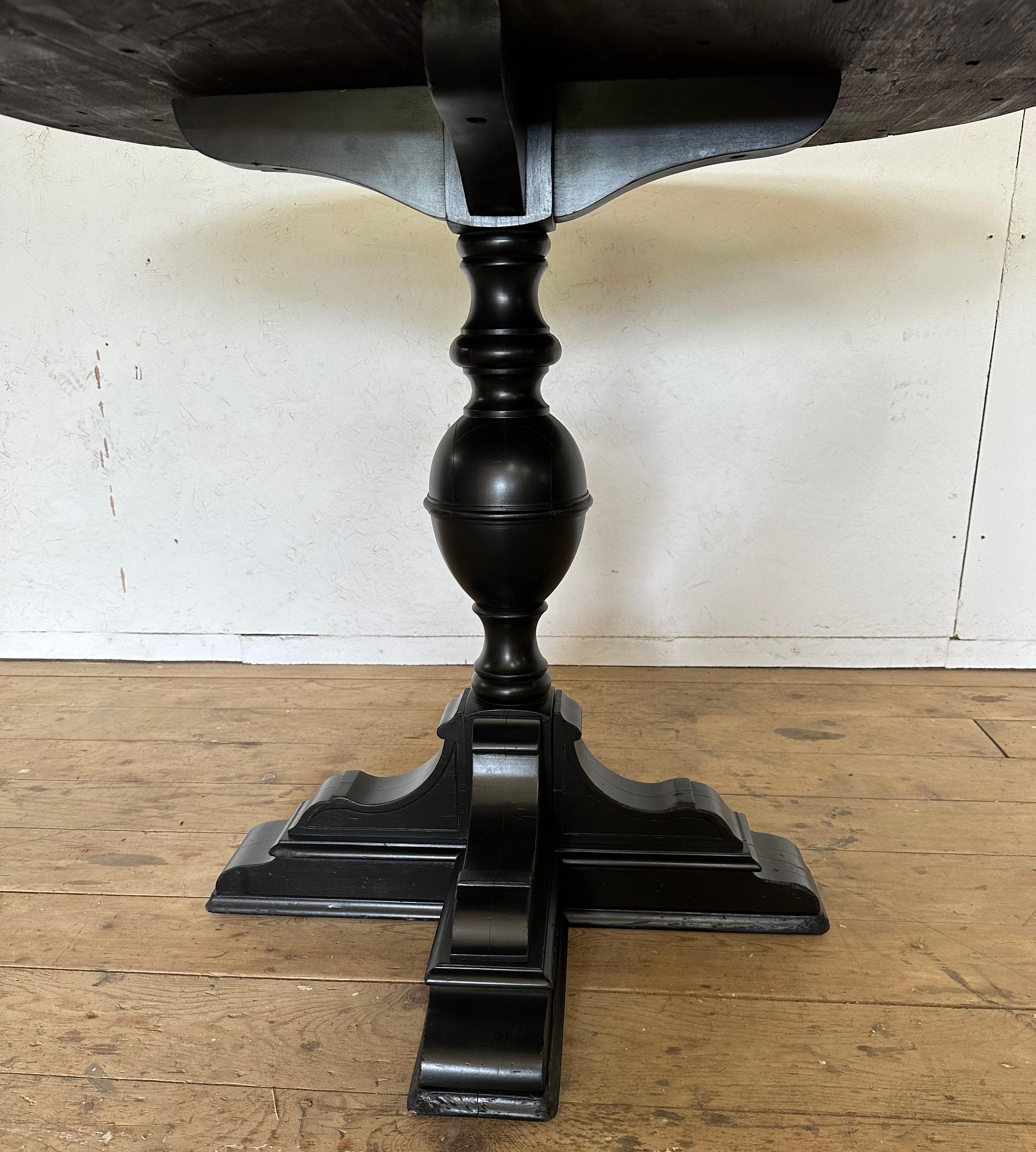 Round Ebonized Louis Philippe Style Pedestal Table In Good Condition In Sheffield, MA