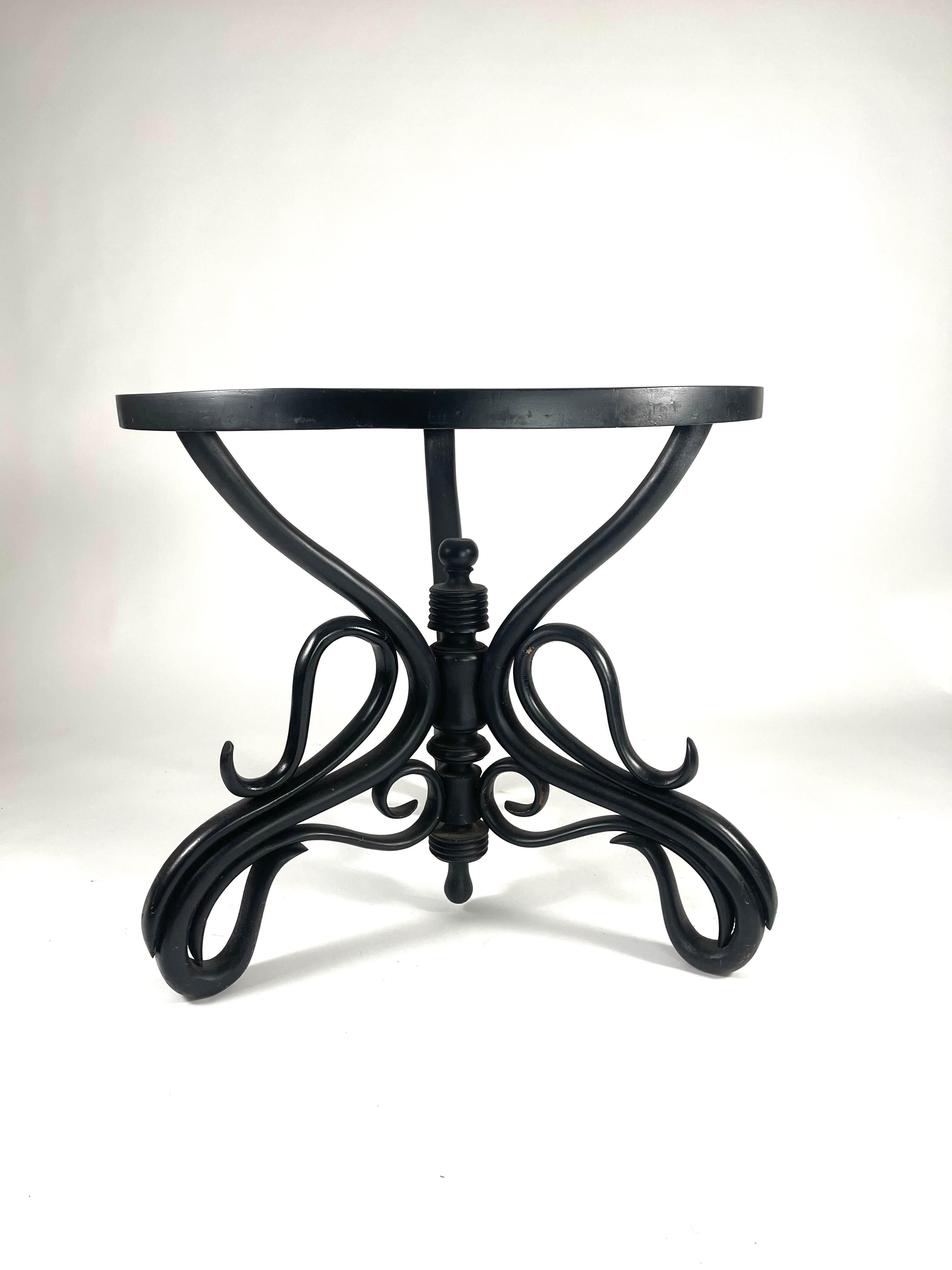 Art Nouveau Round Ebonized Thonet Bentwood Table with Marble Top