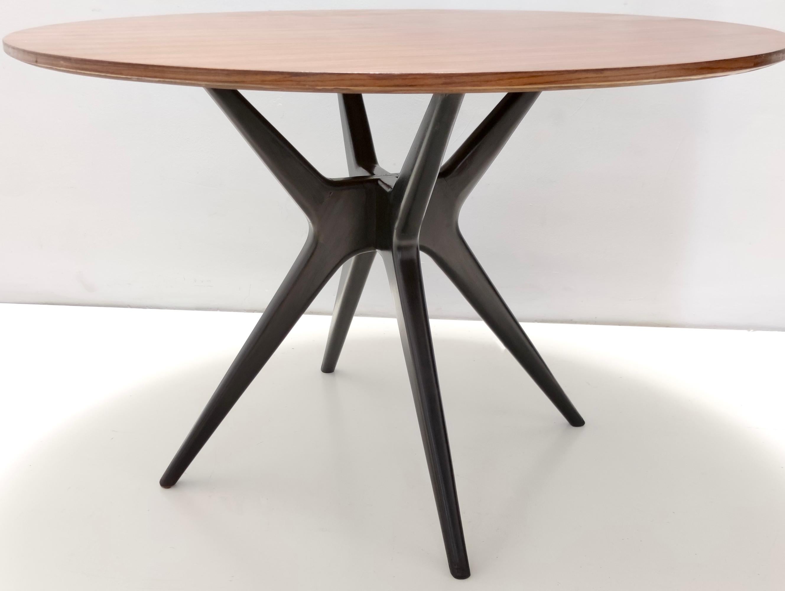 Italian Round Ebonized Walnut and Beech Dining Table in the style of Ico Parisi, Italy