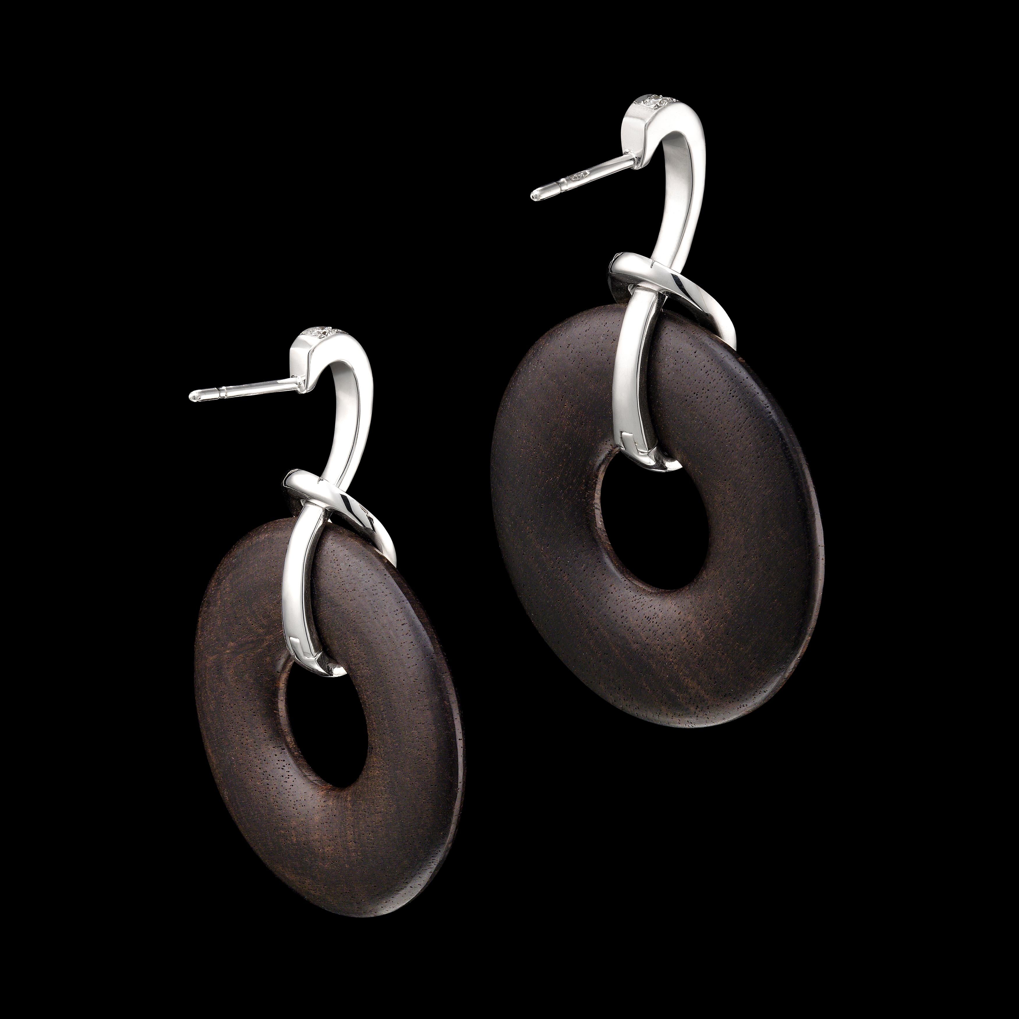 Round Ebony Diamond Earrings 18 Karat White Gold 1