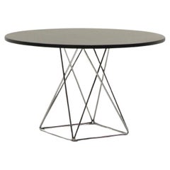 Round Eiffel dining table from Thonet, 1970s Germany.