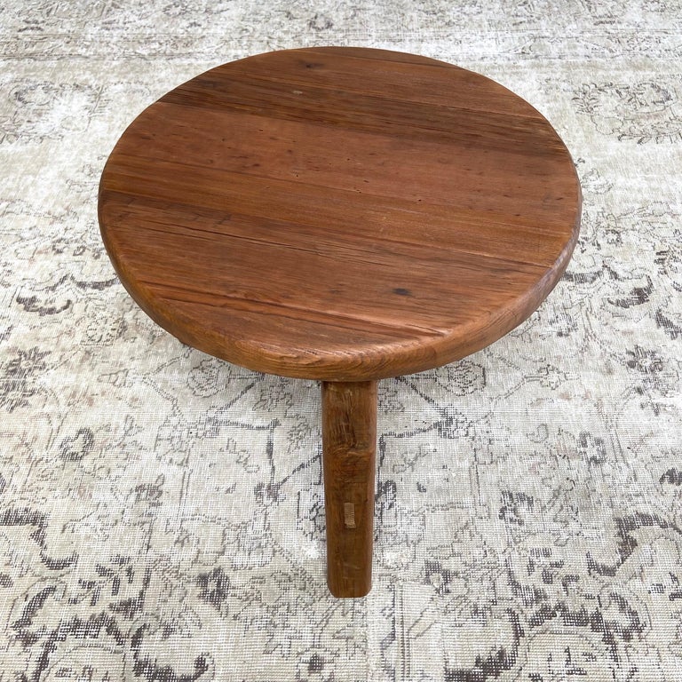 Round Elm Wood Side Table For Sale at 1stDibs