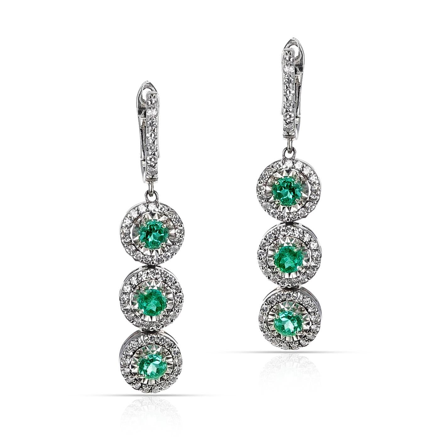 Round Emerald and 1.25 Ct. Diamond Dangling Earrings, 14K Gold In Excellent Condition For Sale In New York, NY