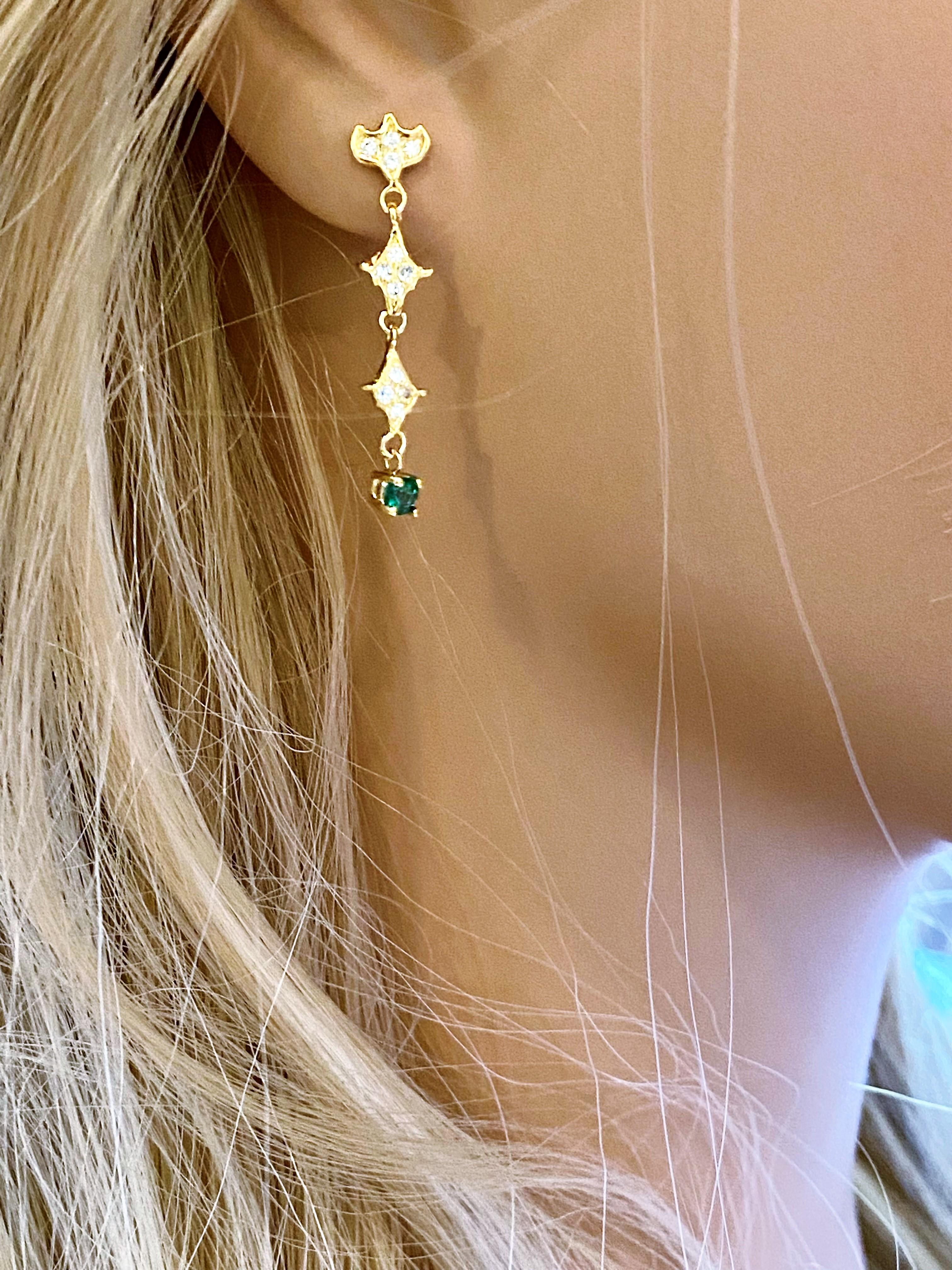 Round Emerald and Diamond Yellow Gold Nirvana Drop Earrings In New Condition In New York, NY
