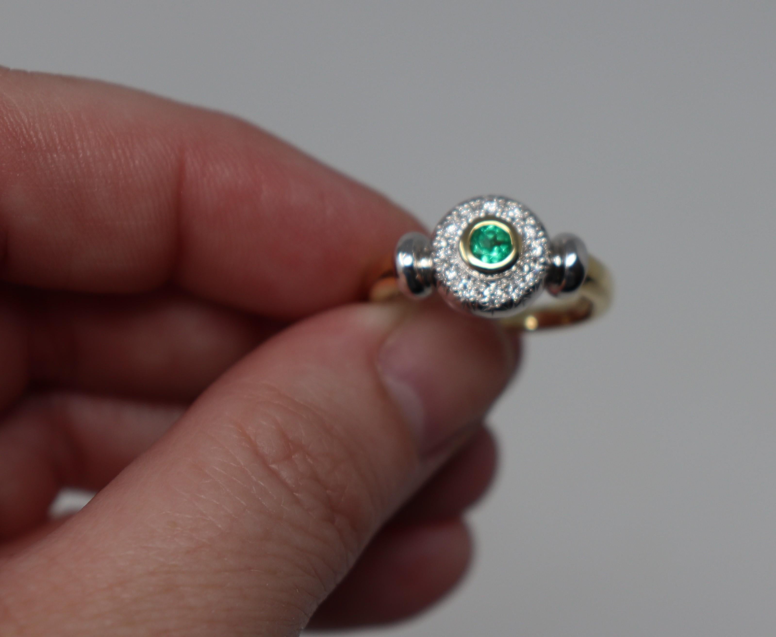 Round Emerald Bezel Set and Pave Diamond Halo Ring in Two Tone 14 Karat Gold For Sale 3