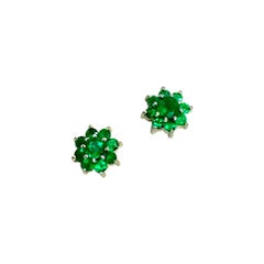 Round Emerald Cluster Flower Stud Earrings 18 Karat