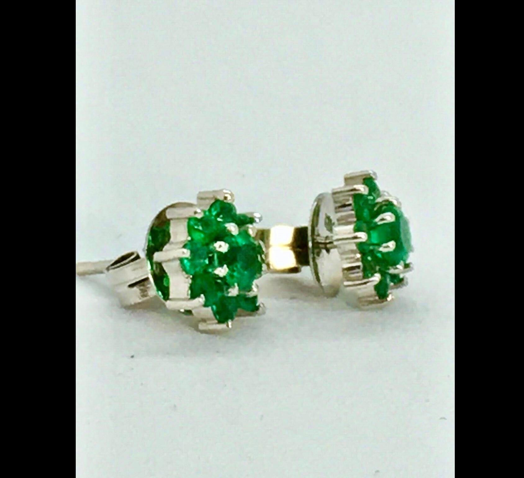 Round Cut Round Emerald Cluster Flower Stud Earrings 18 Karat