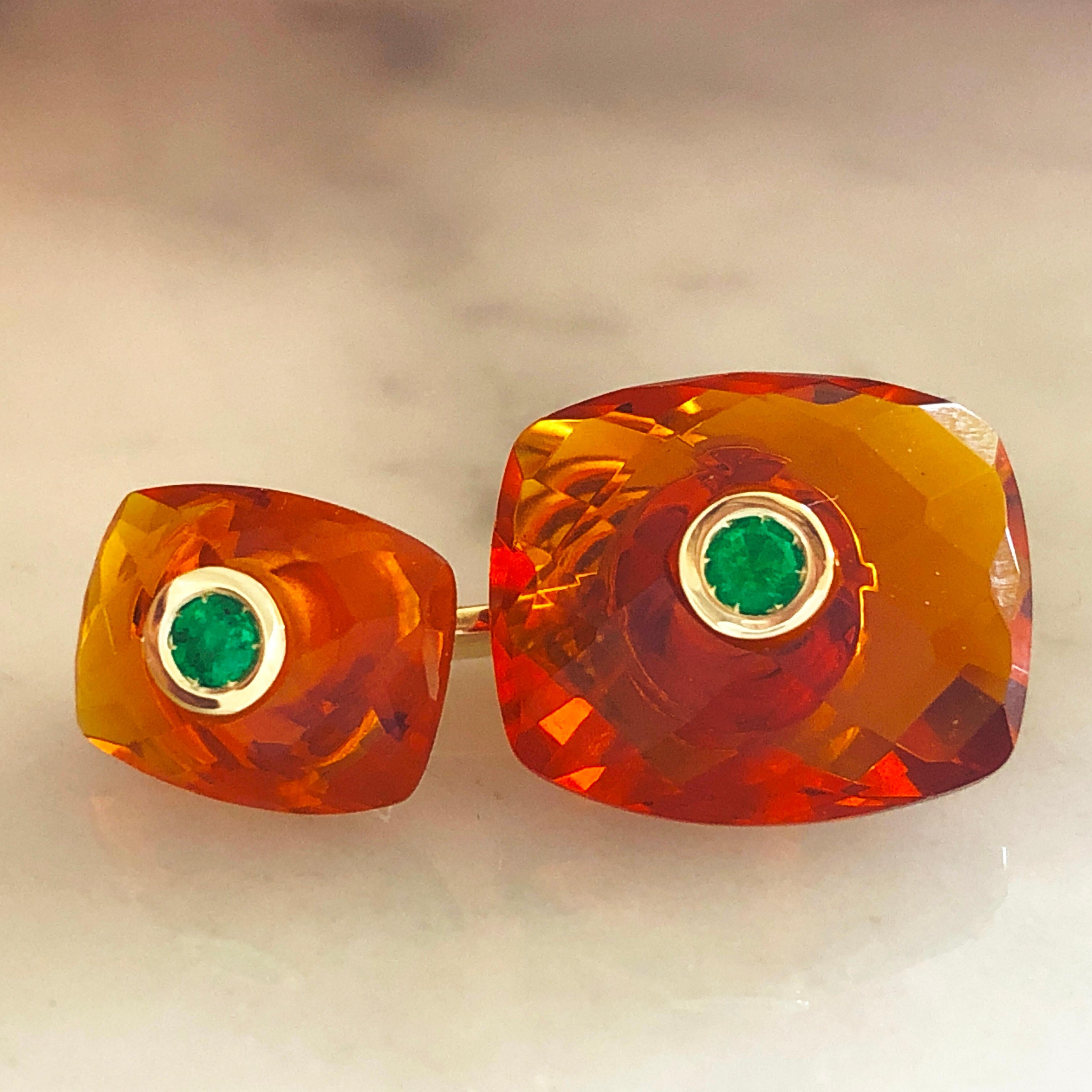 Berca Emerald Hand Inlaid Faceted Citrine Quartz Setting Yellow Gold Cufflinks In New Condition In Valenza, IT