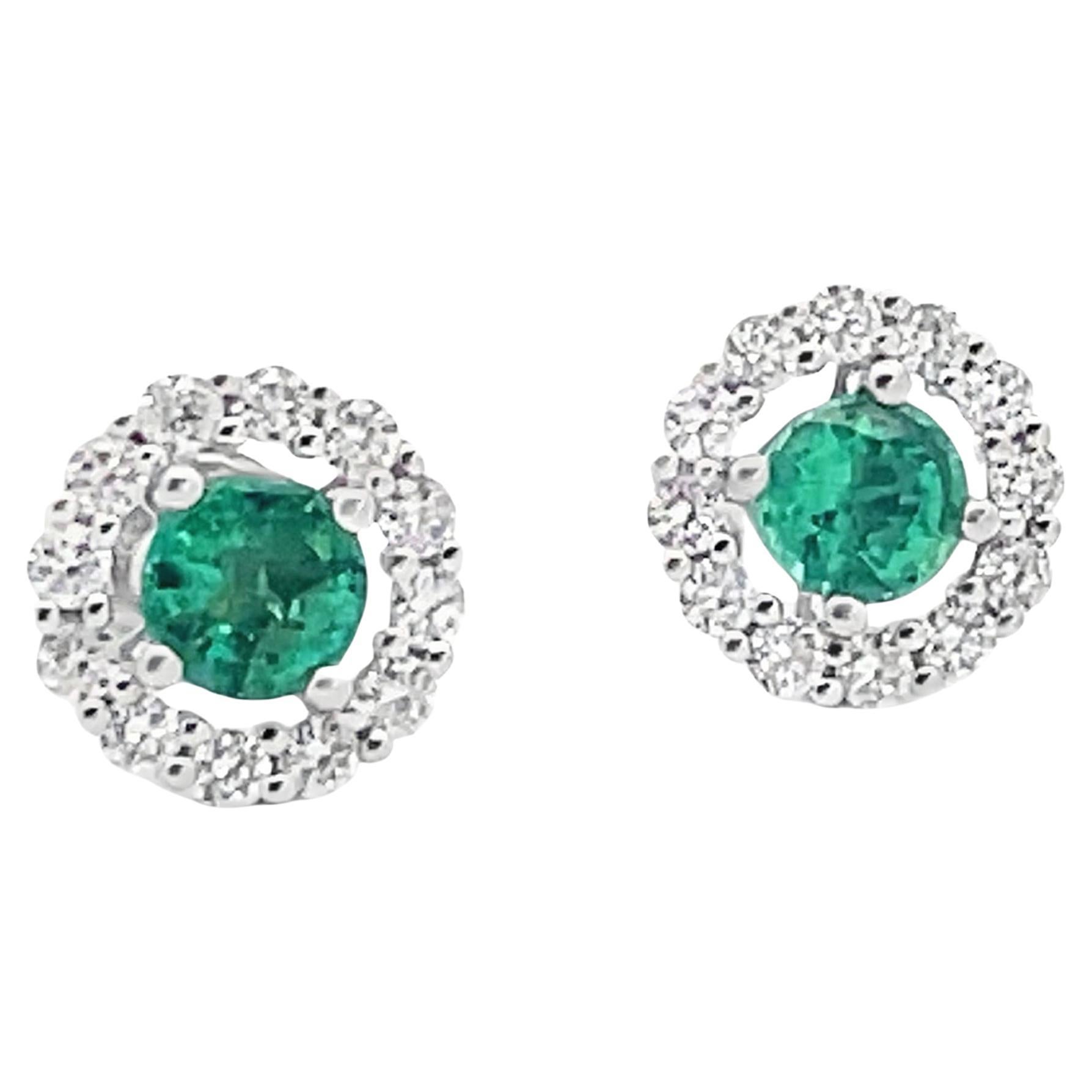 Round Emerald Stud Earrings with Halo Diamonds and Pushbacks For Sale