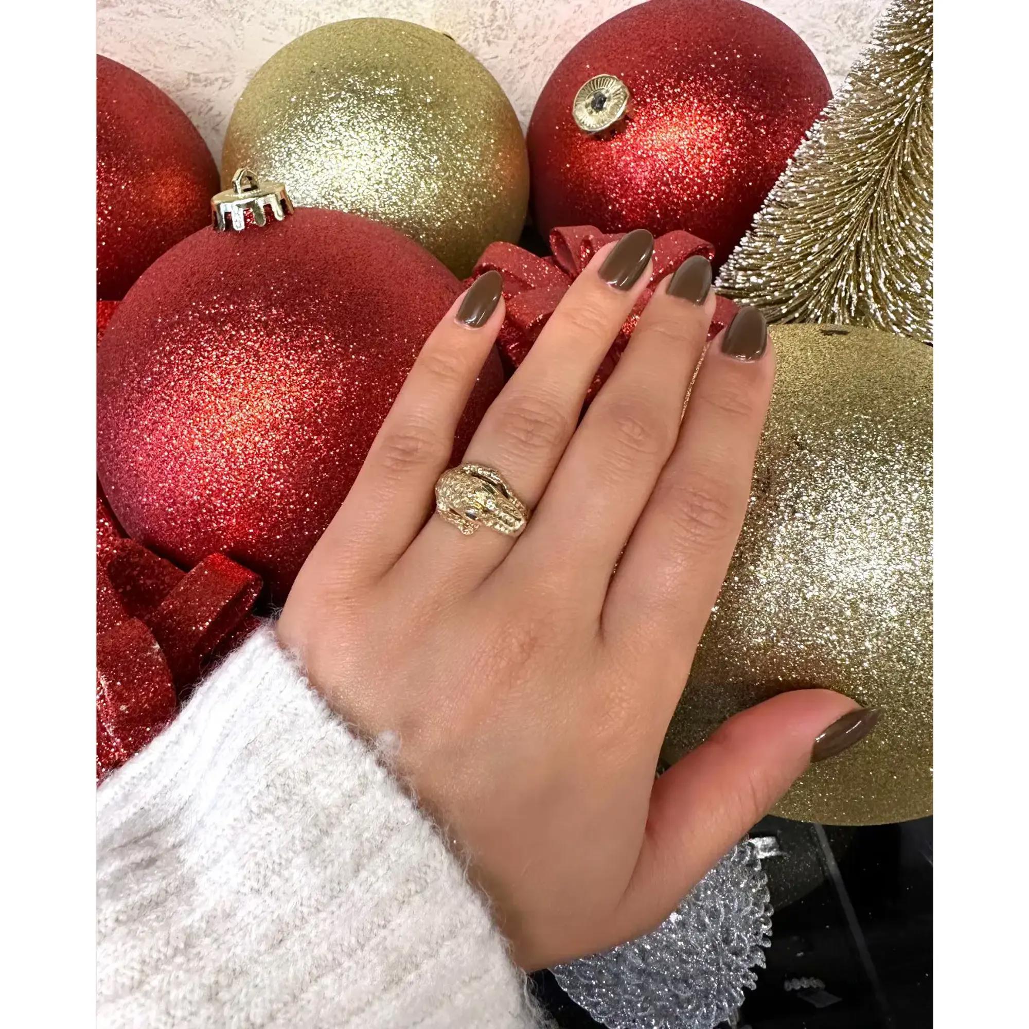 Runder Smaragd strukturierter Krokodil Ring 14K Gelbgold Größe 5,75 im Angebot 1