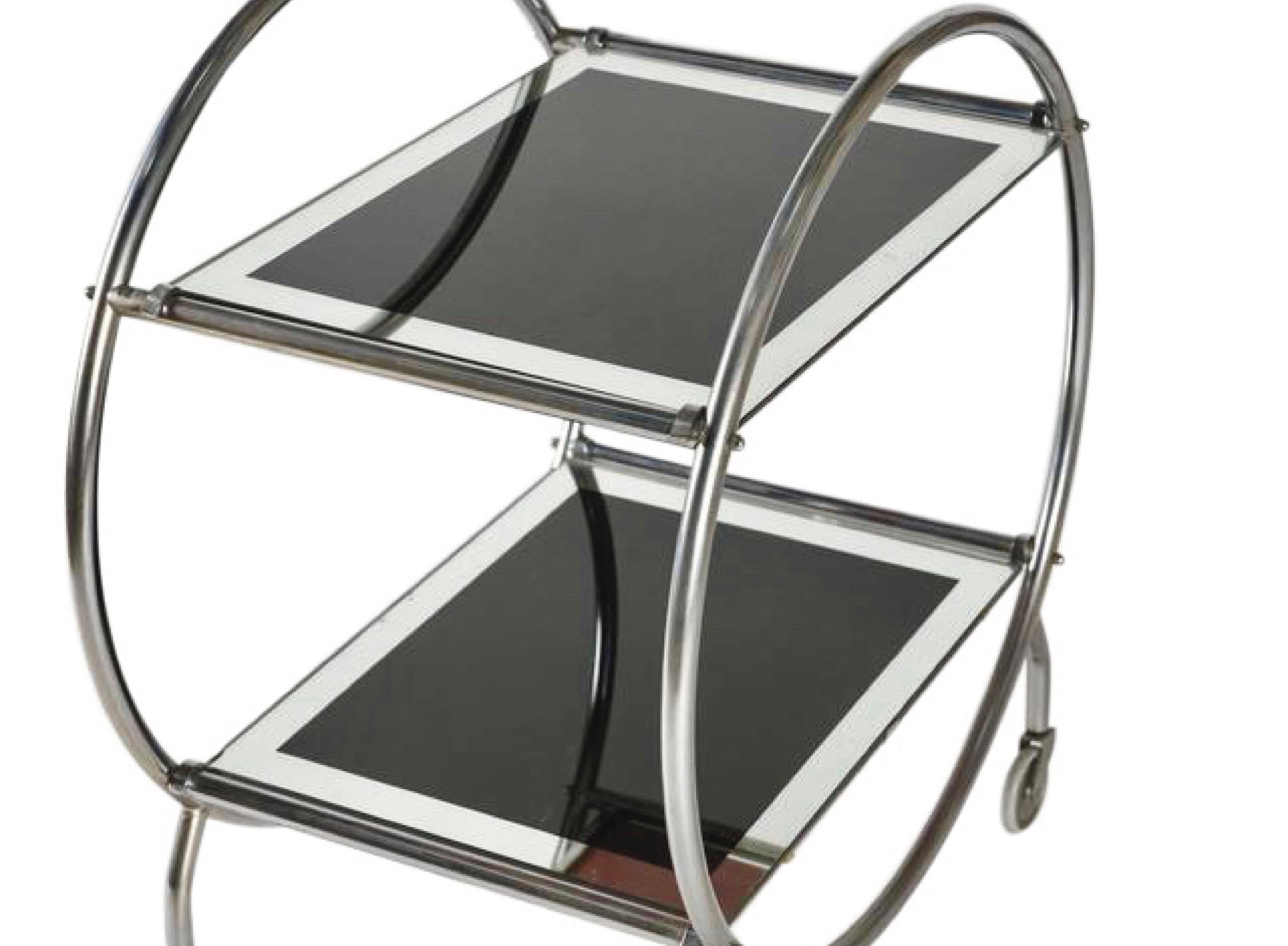 Art Deco Round English Bar Cart in Original Chrome with Glass Shelves, 1930s For Sale