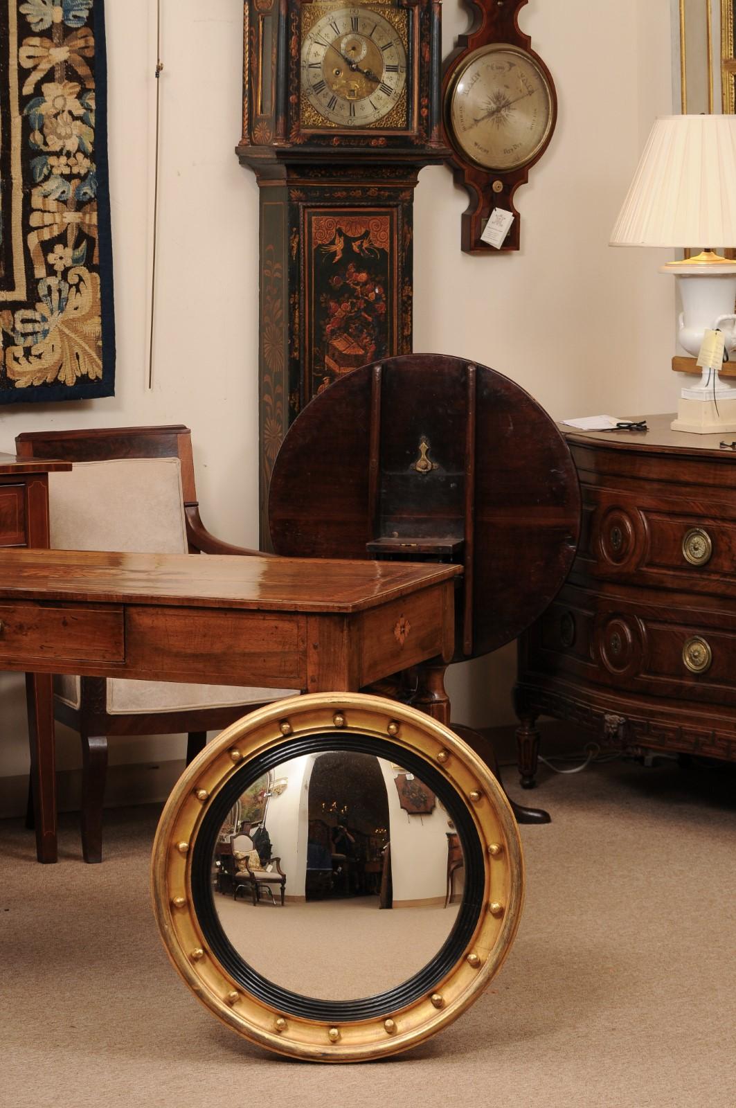 Round English Giltwood Bull’s Eye Mirror with Convex Glass, 19th Century 9