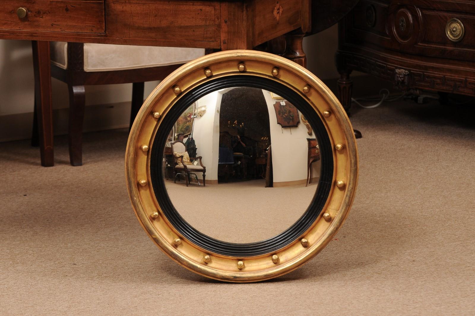 Round English Giltwood Bull’s Eye Mirror with Convex Glass, 19th Century In Fair Condition In Atlanta, GA