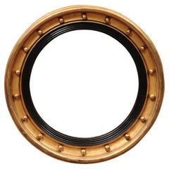 Round English Giltwood Bull’s Eye Mirror with Convex Glass, 19th Century