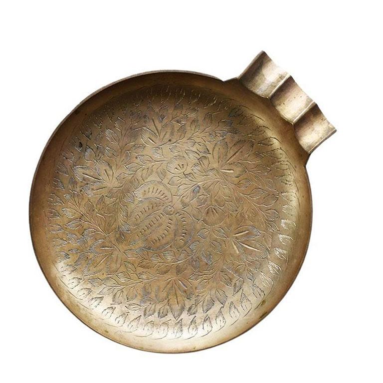 Round Etched Brass Indian Ashtray or Trinket Dish In Good Condition For Sale In Oklahoma City, OK