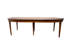 Round Expandable Dining Table, Cherry Wood, France, Paris, circa 1880