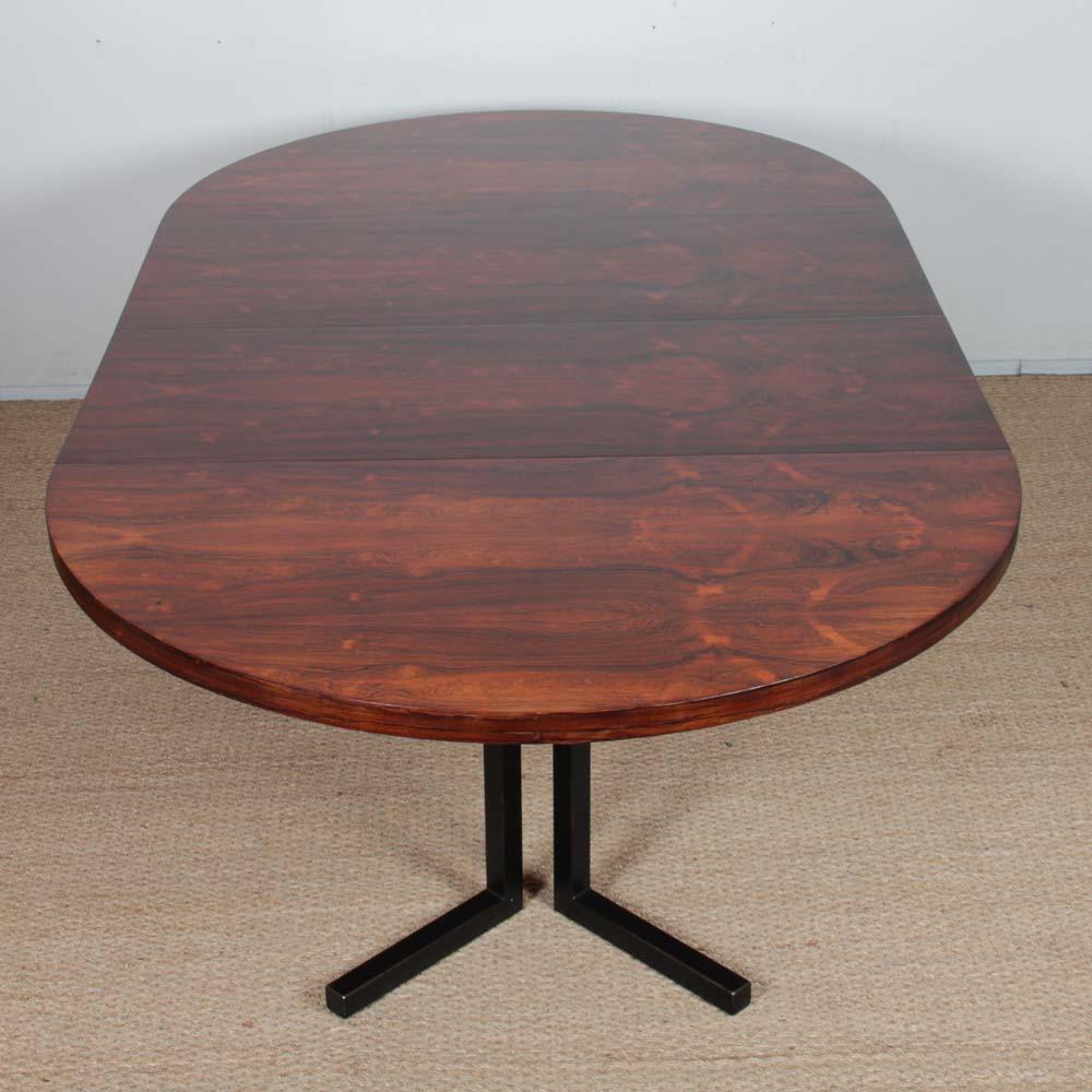 Tavolo da pranzo rotondo allungabile in palissandro Rio, anni '60 in vendita 2