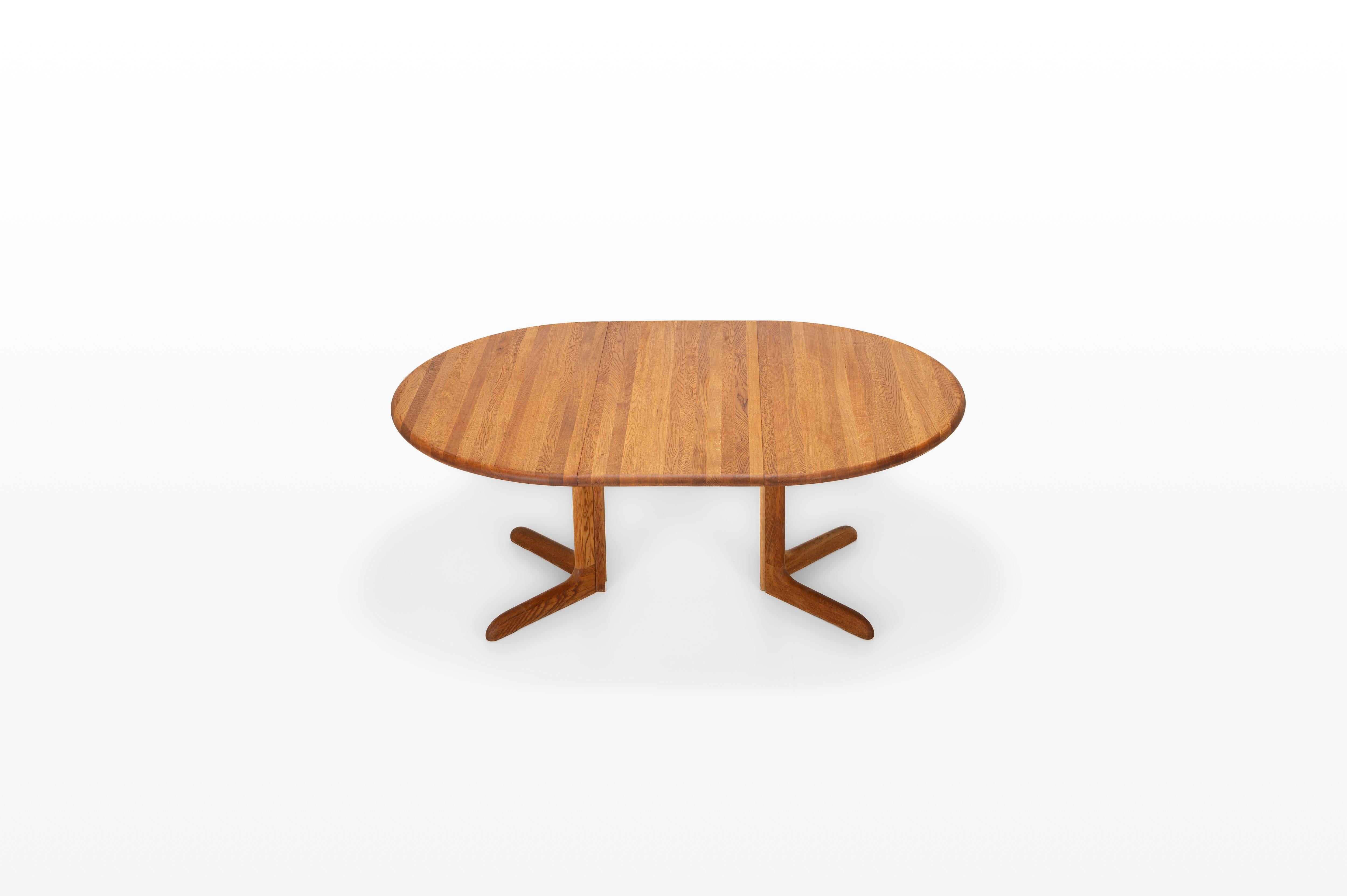 Danish Round Extendable Dining Table in Solid Oak by Niels O. Møller, 1960s For Sale
