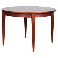 Round extendable dining table in teak, 1960s