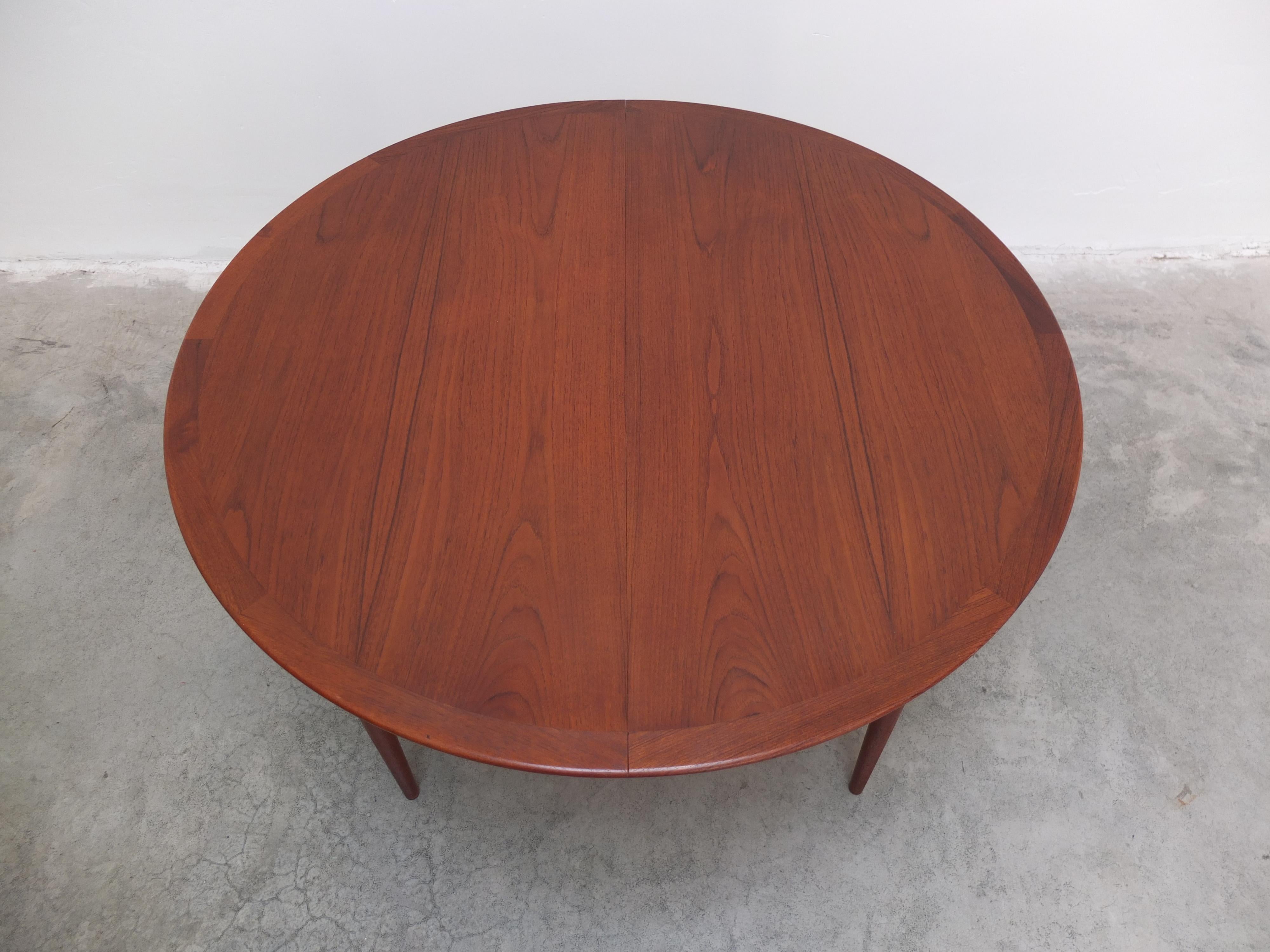 Round Extendable Dining Table in Teak by Grete Jalk for Poul Jeppesen, 1960s 1