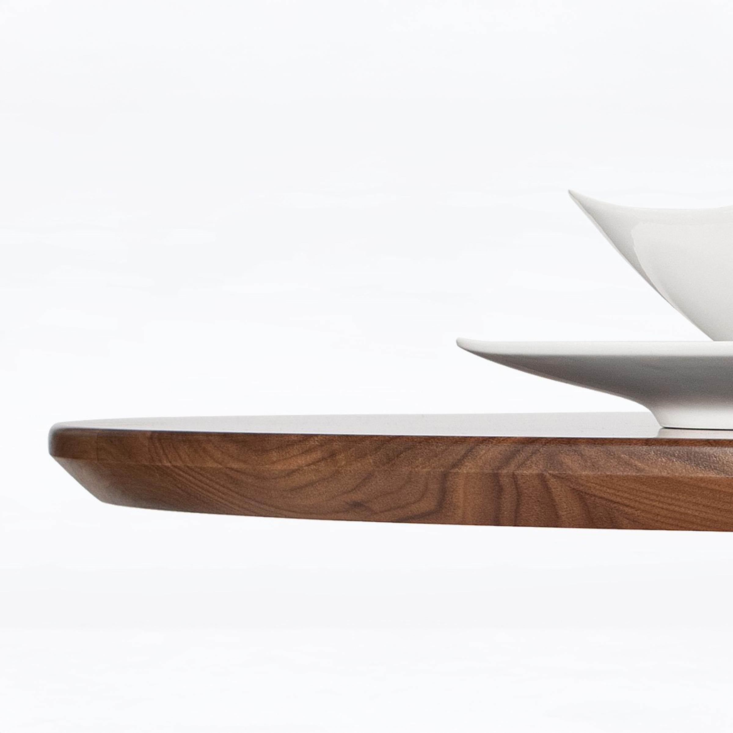 Round Extendable Pedestal Dining Table 46