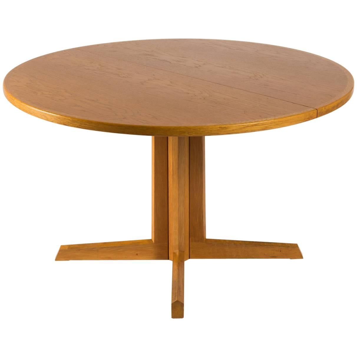 Round Extendable Pedestal Oak Dining Table by N.O. Moller for Gudme Møbelfabrik