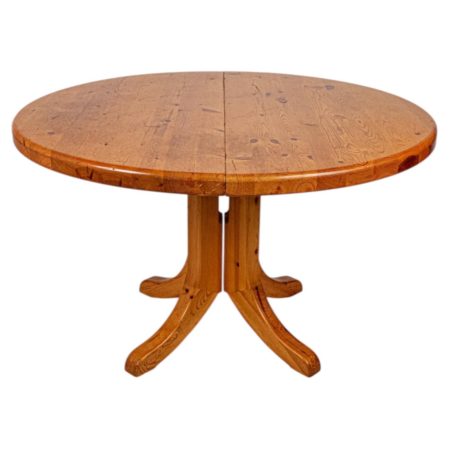 Mesa de comedor redonda extensible de pino de Rainer Daumiller, Dinamarca, años 70