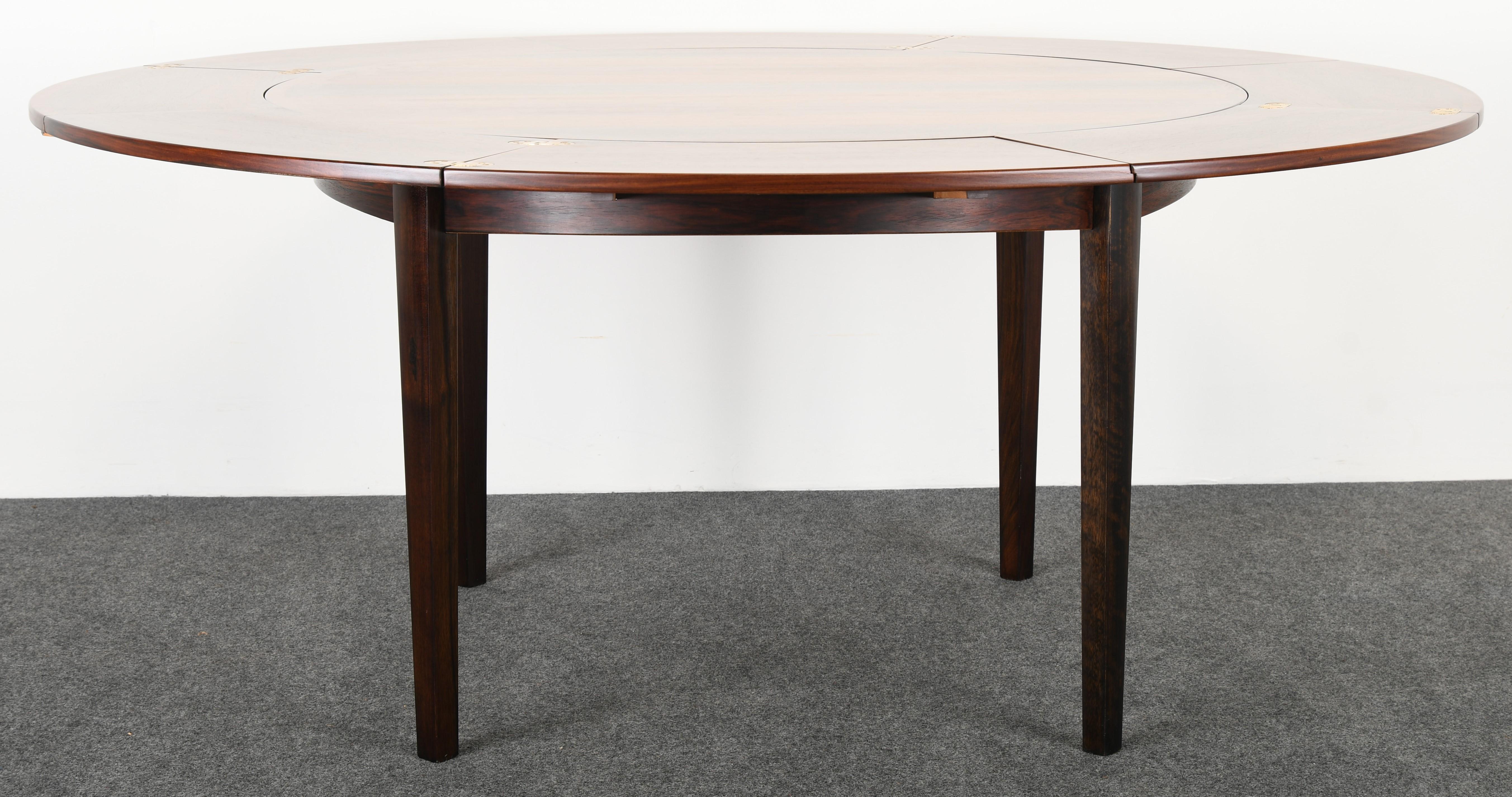 Round Rosewood Extension Table by Dyrlund, 1960s 8