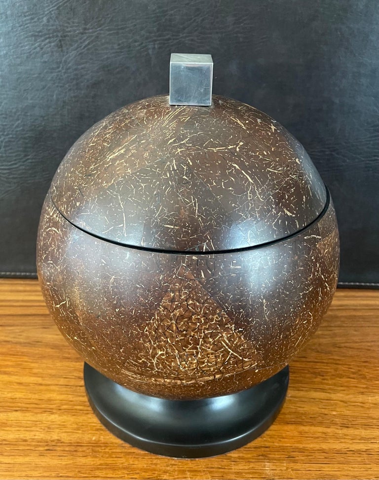 Round Faux Coconut Shell Lidded Box For Sale at 1stDibs