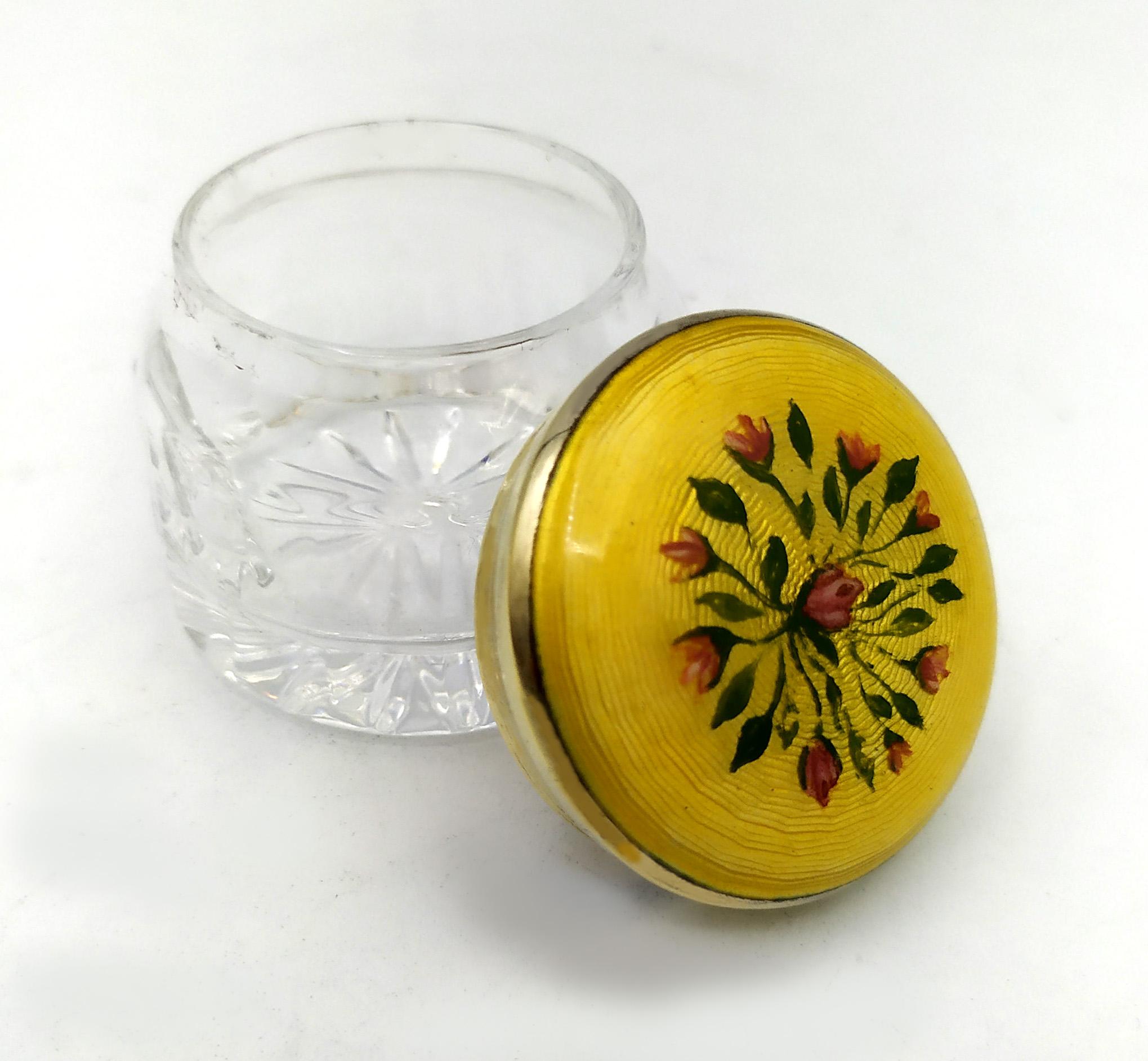 Italian Round favor Box lid in Sterling Silver Light yellow floral miniature Salimbeni For Sale