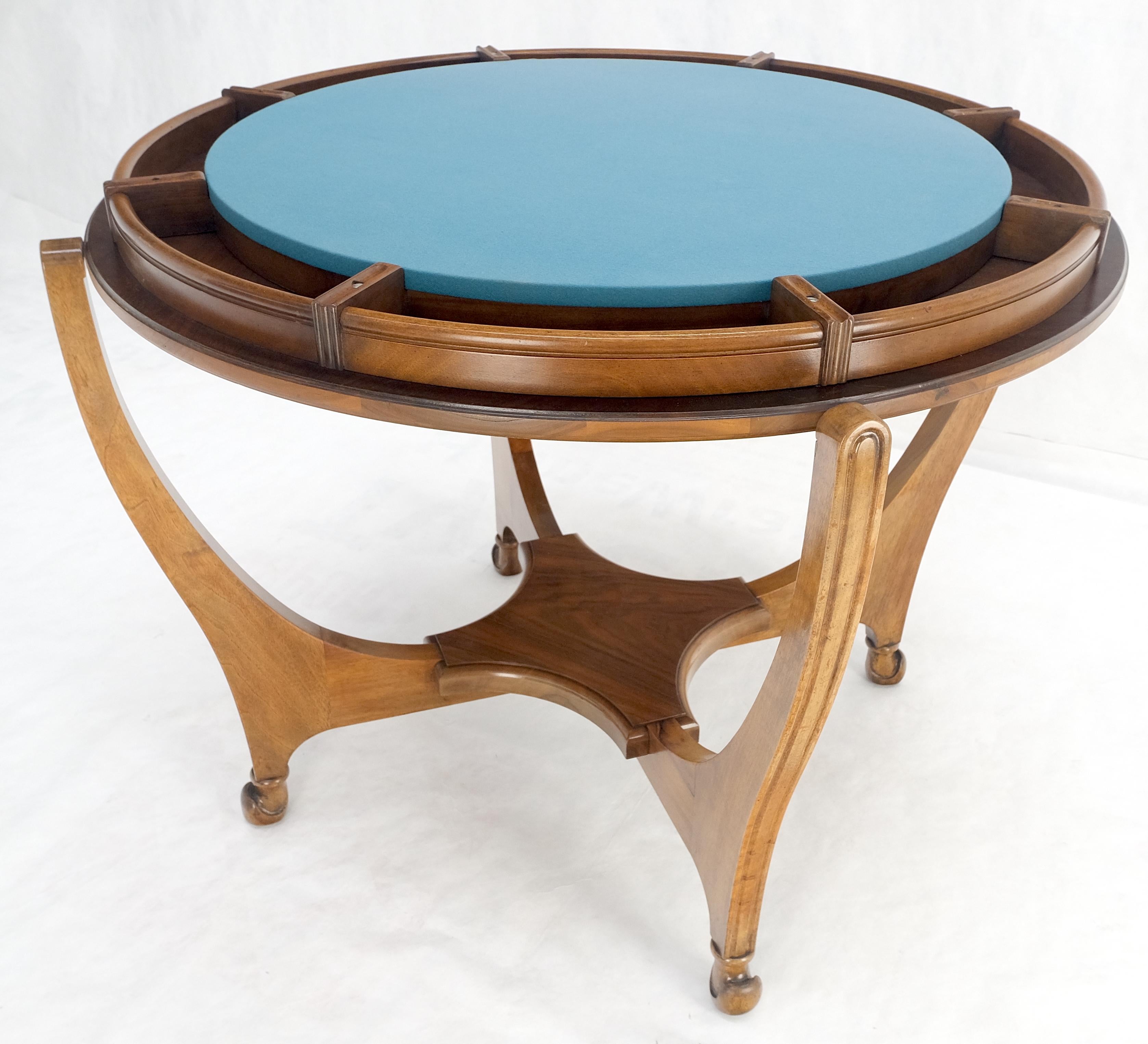 Runde Flip Top Art Nouveau Deco Banded Carved Nussbaum Spieltisch MINT! (Art nouveau) im Angebot