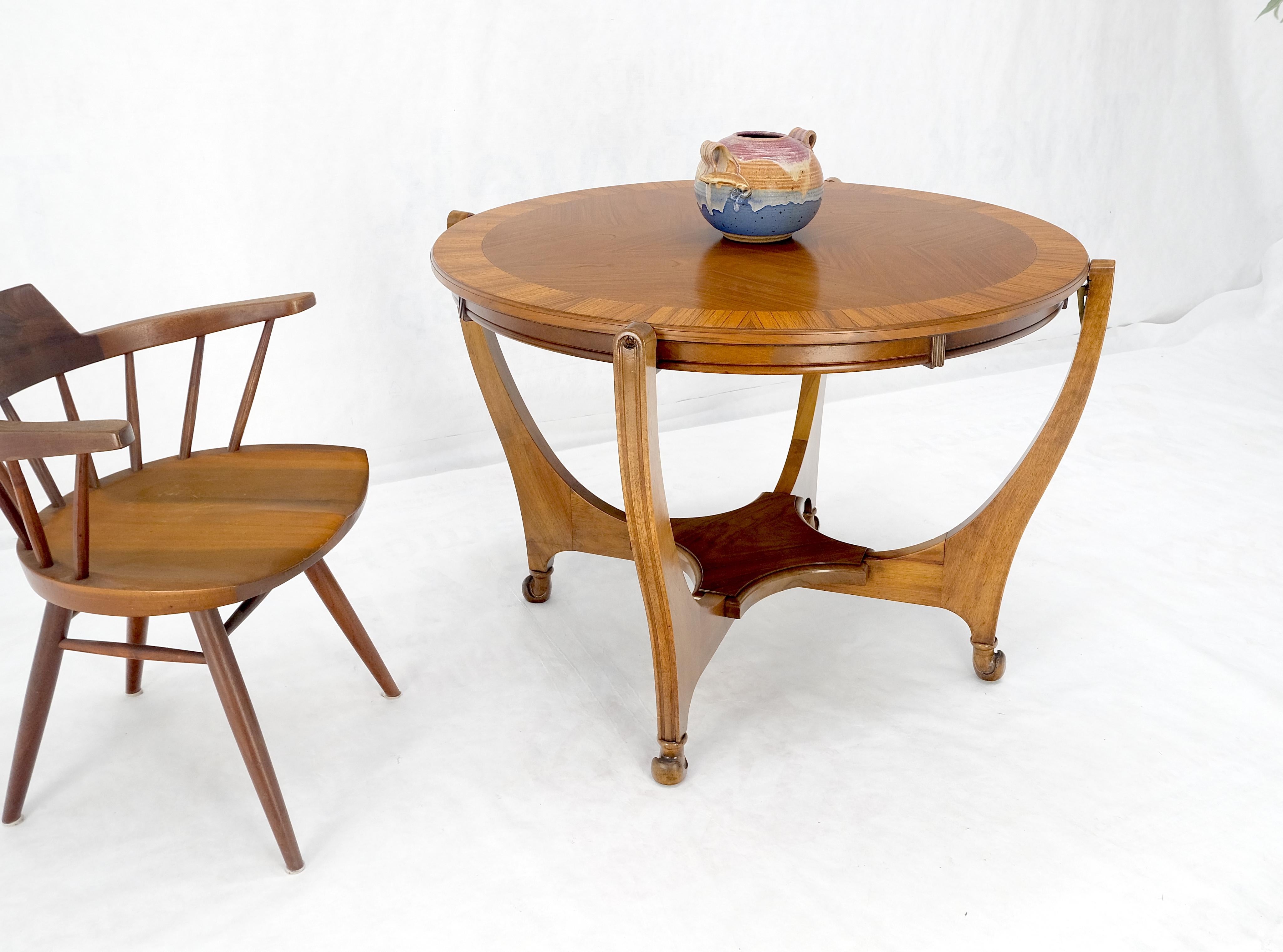 Runde Flip Top Art Nouveau Deco Banded Carved Nussbaum Spieltisch MINT! im Angebot 2