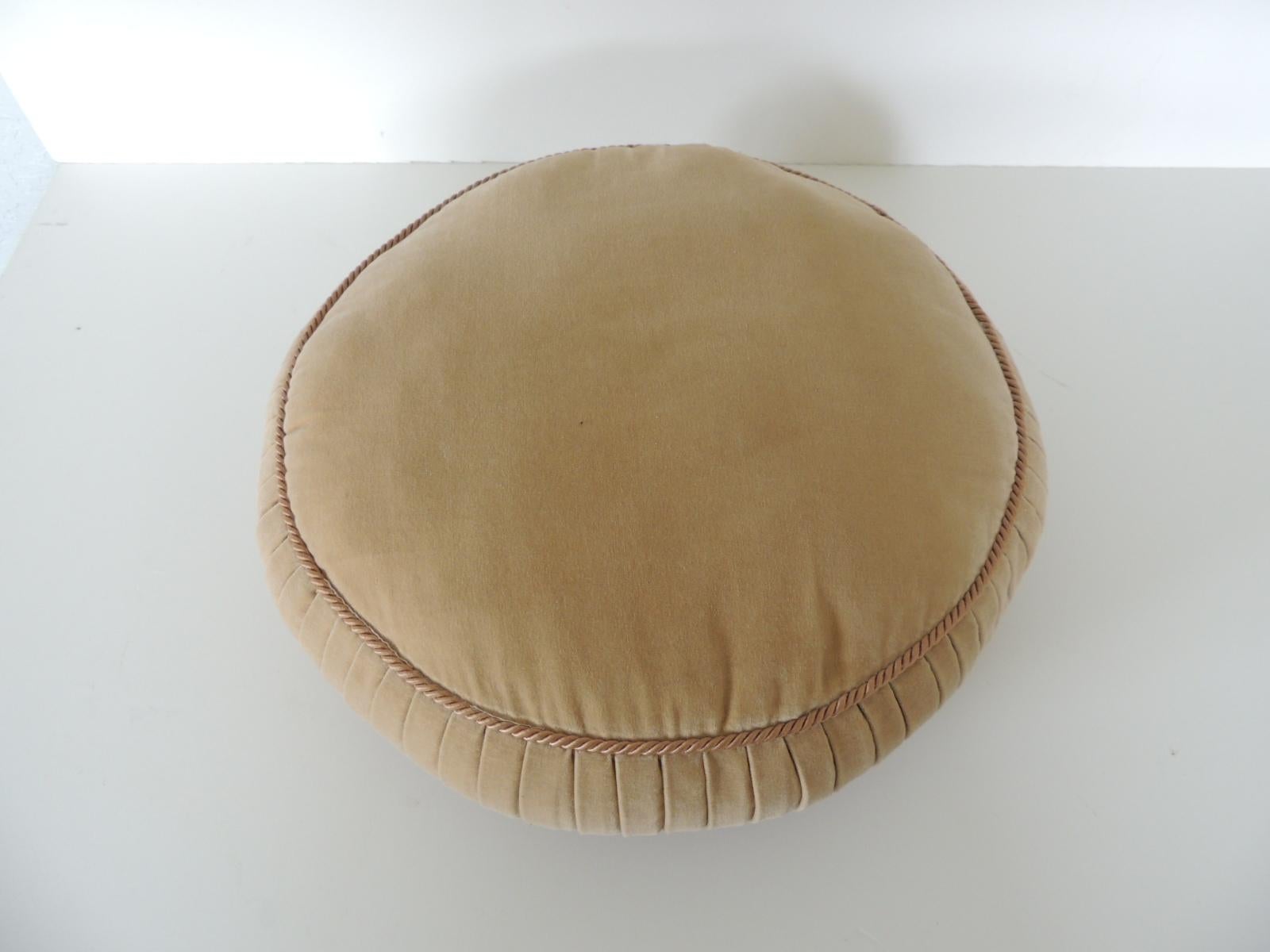 American Round Floral Tapestry Decorative Pillow