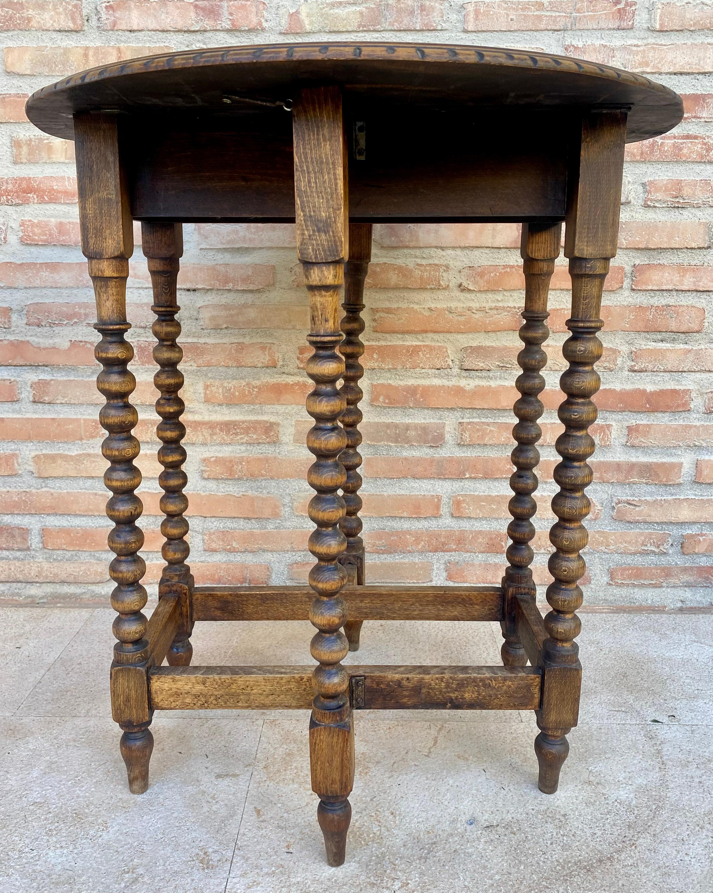Round Folding Center Oak Table with Carved Top and Solomonic Legs, 1940s 3