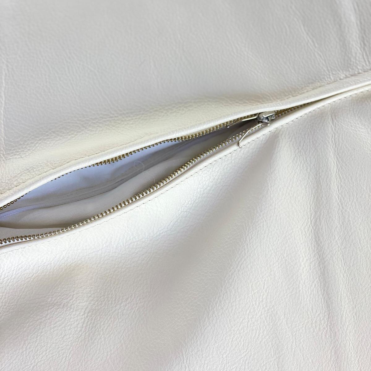 Otomana redonda de piel, Puf de piel de oveja de Mongolia Australiano en venta