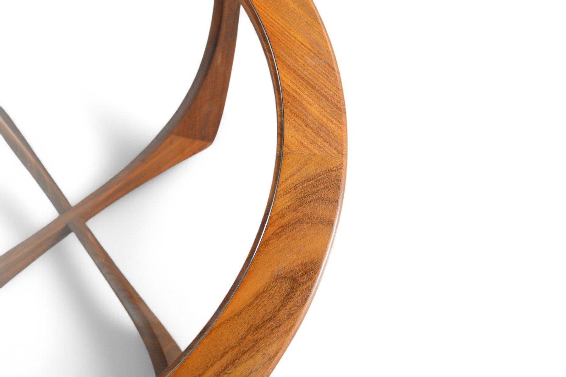 Anglais Table basse Astro Round G Plan #7 en vente