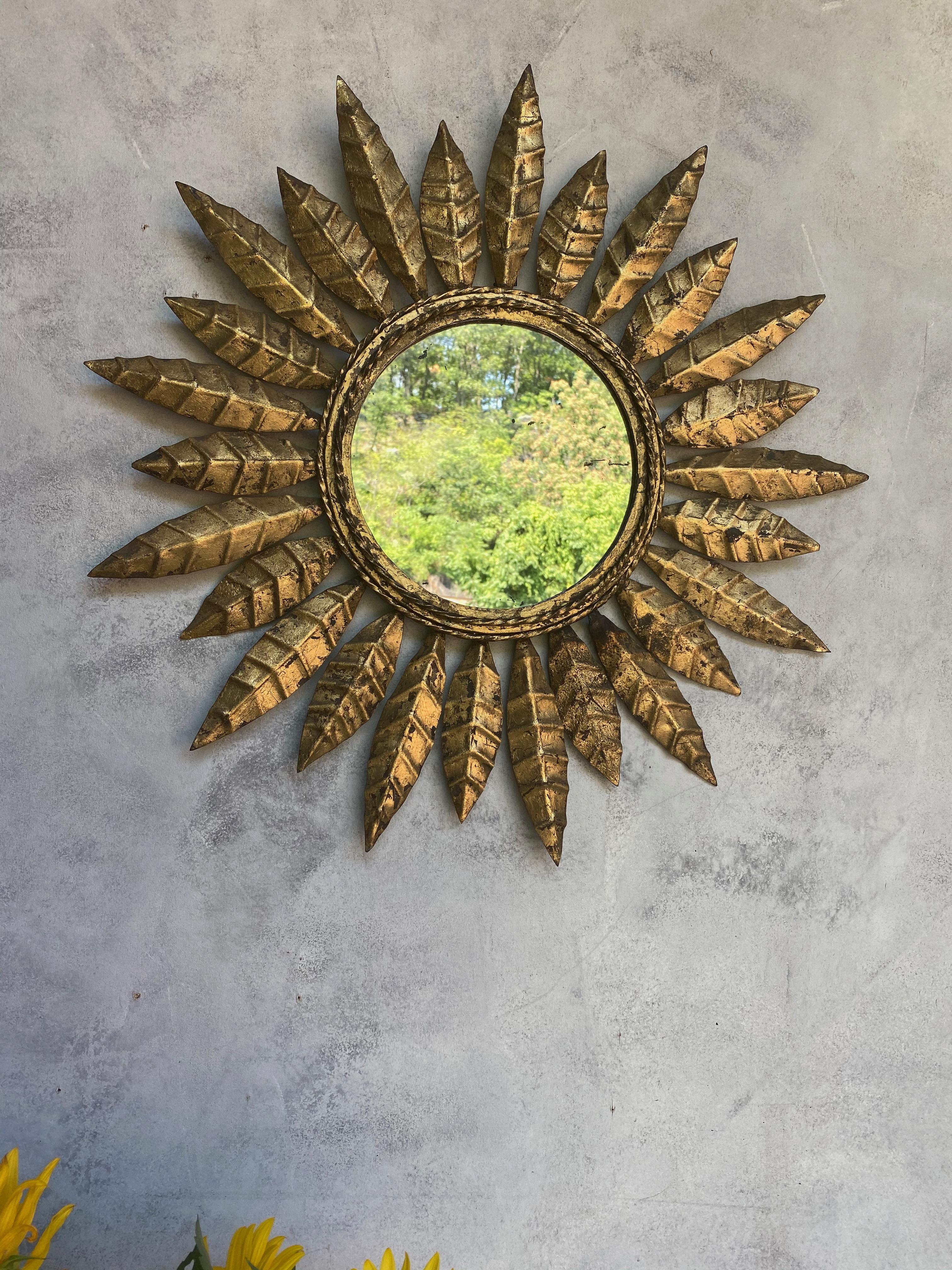 Mid-20th Century Small Spanish Gilt Metal Sunburst Mirror with Pointed Alternating Leaves 