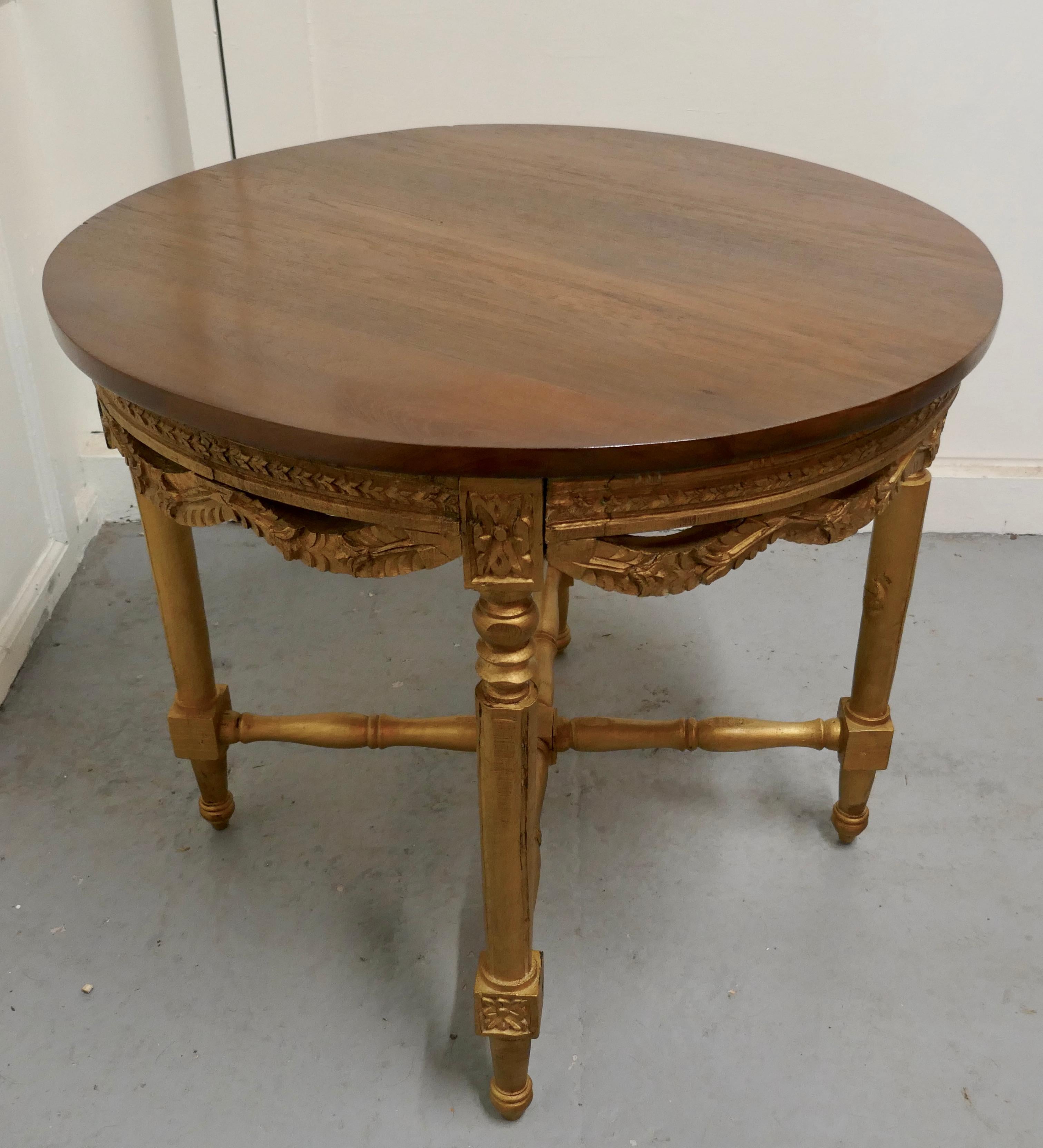 Round Gilt Occasional Table In Good Condition In Chillerton, Isle of Wight