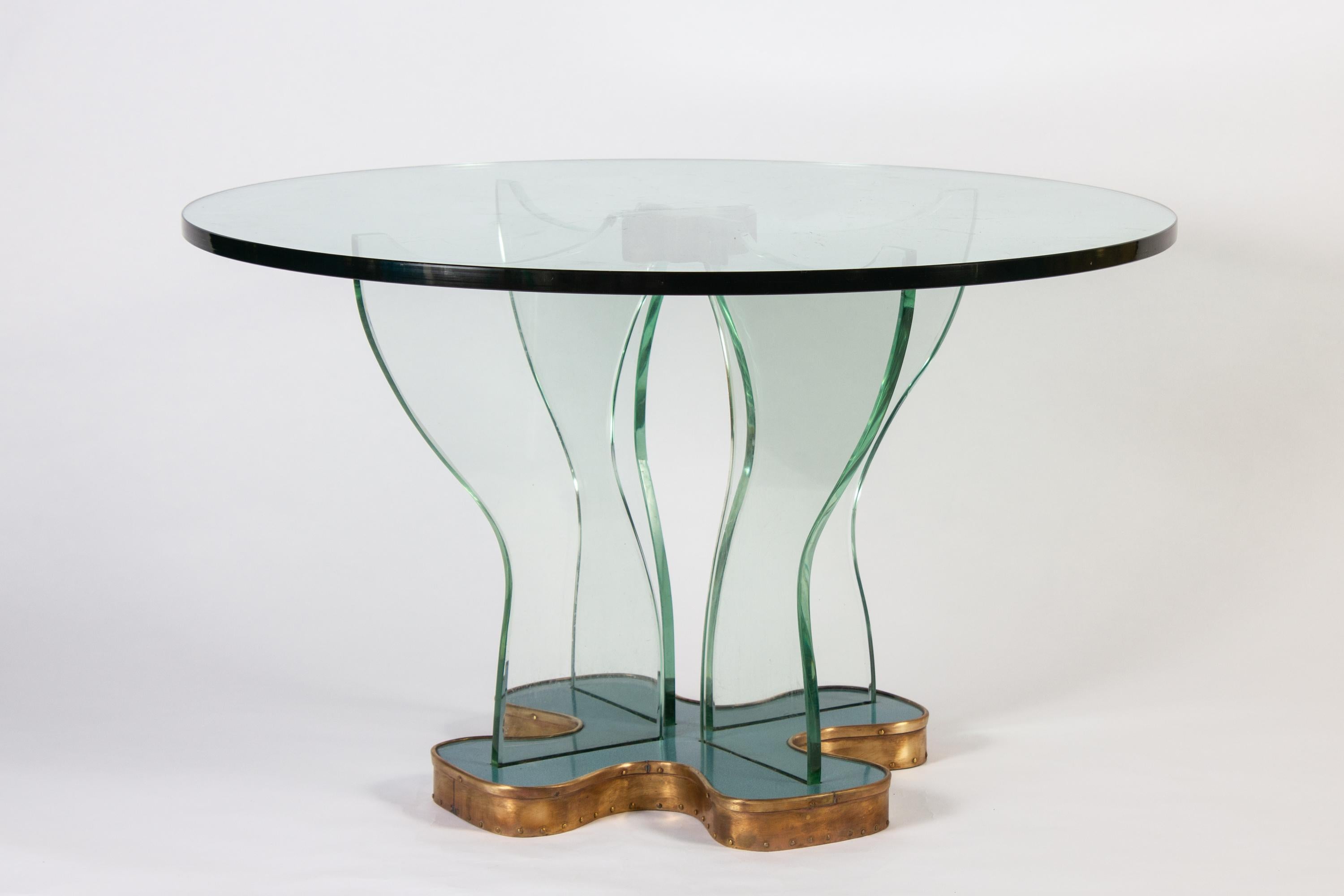 20ième siècle Table centrale ou table à café ronde attribuée à Fontana Arte, Italie, 1940 en vente