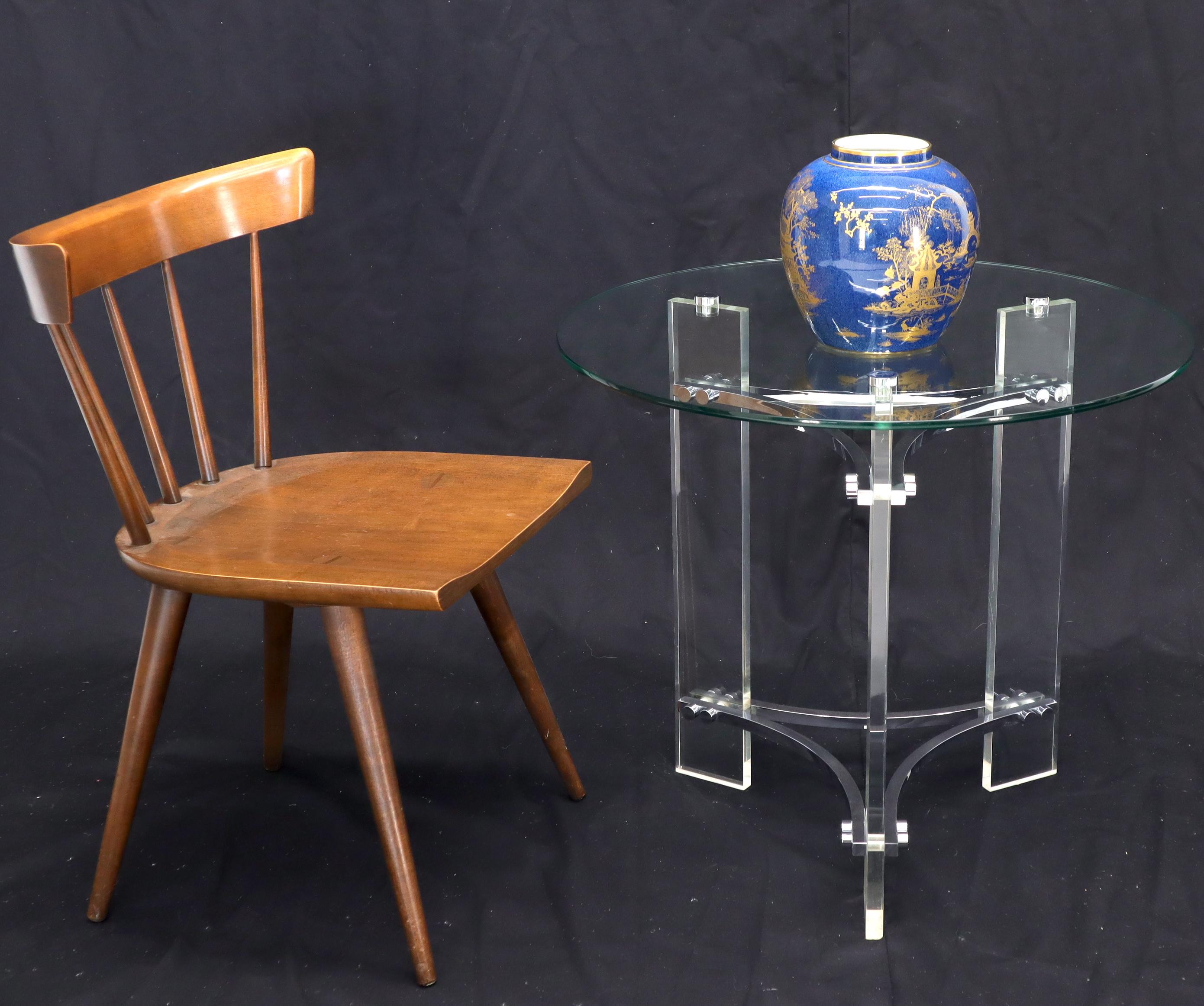 Mid-Century Modern Lucite chrome and glass end table stand air to Charles Hollis Jones design.
      